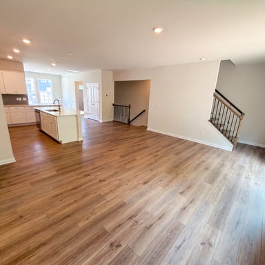 Property photo 3 of 1032 Bandon Dr