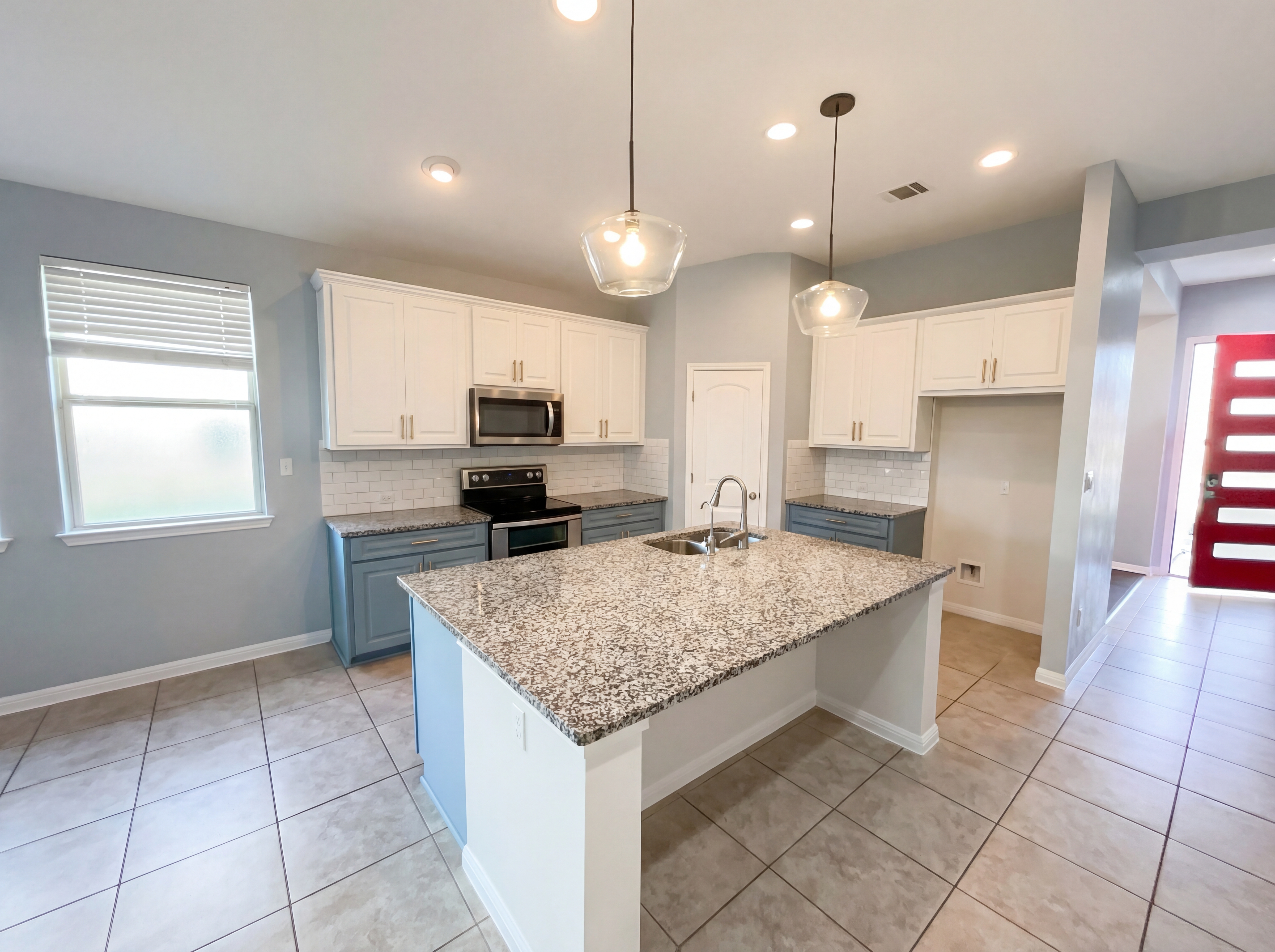 Photo 10 of 19 of 19300 Elk Horn Dr, Pflugerville, TX