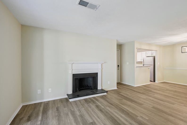 Property photo 3 of 2725 Saint Augustine Trl SE