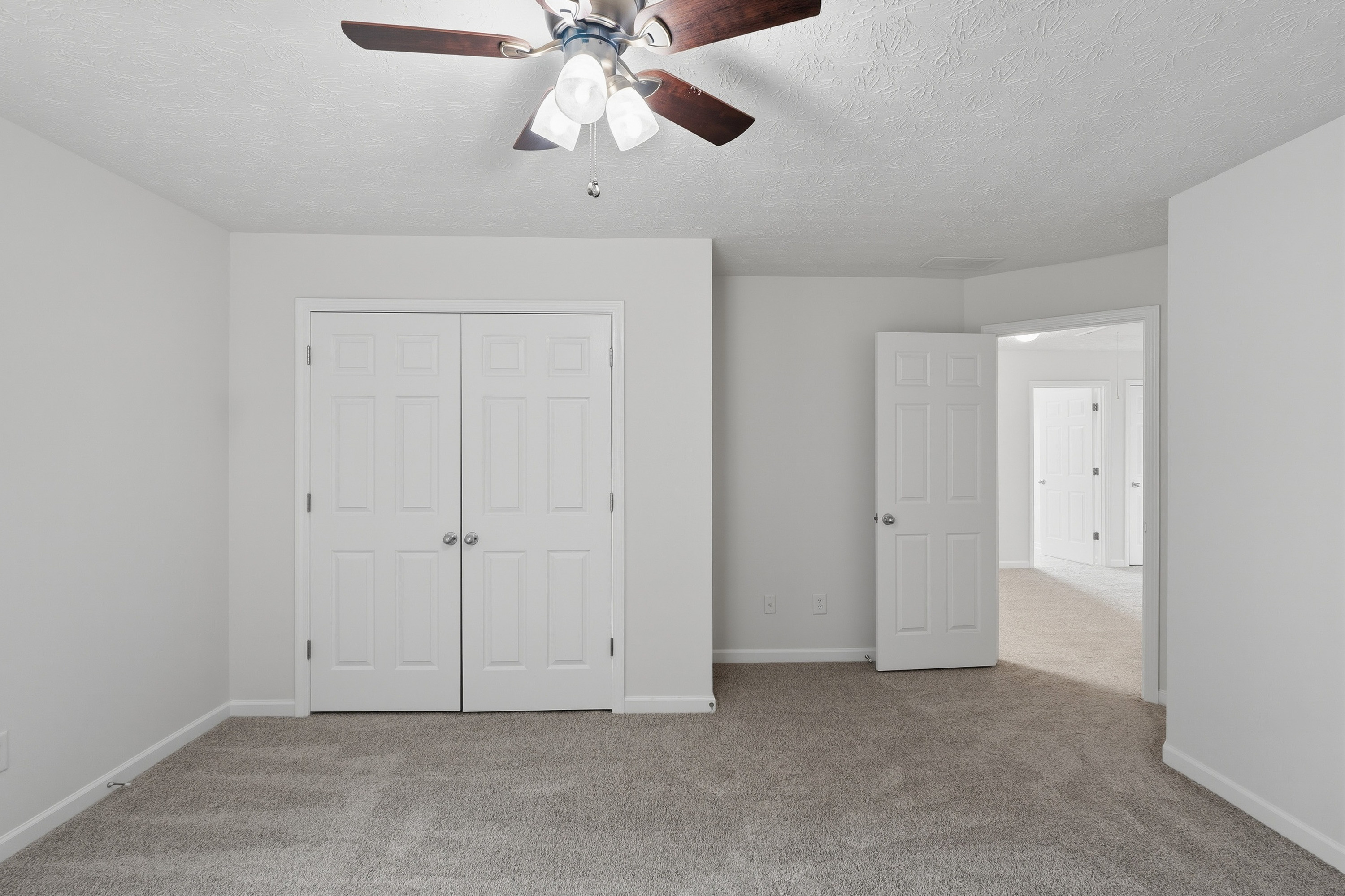 Photo 23 of 41 of 2213 Pine View Trl, Ellenwood, GA