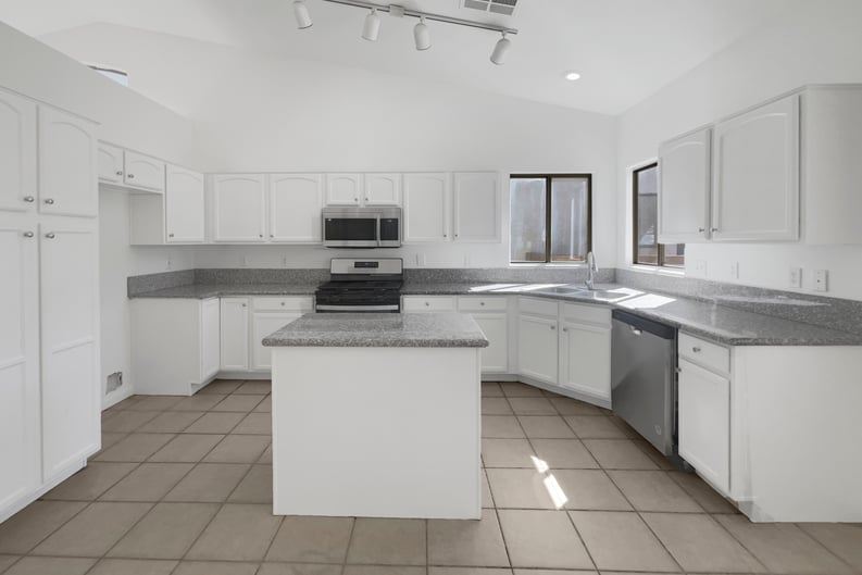 Property photo 2 of 9047 Dolomite Ct
