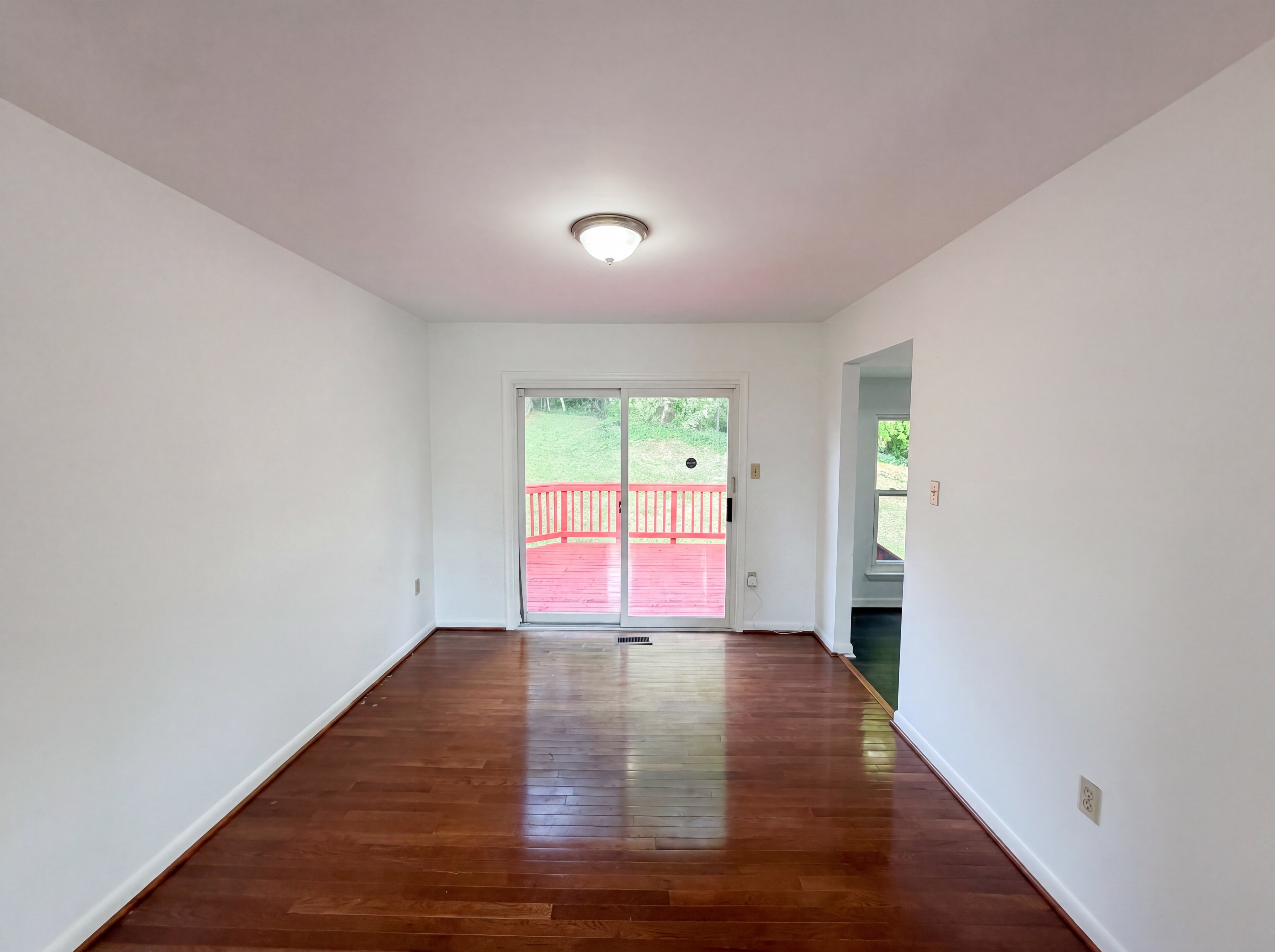 Photo 6 of 19 of 12708 Lampton Ln, Fort Washington, MD