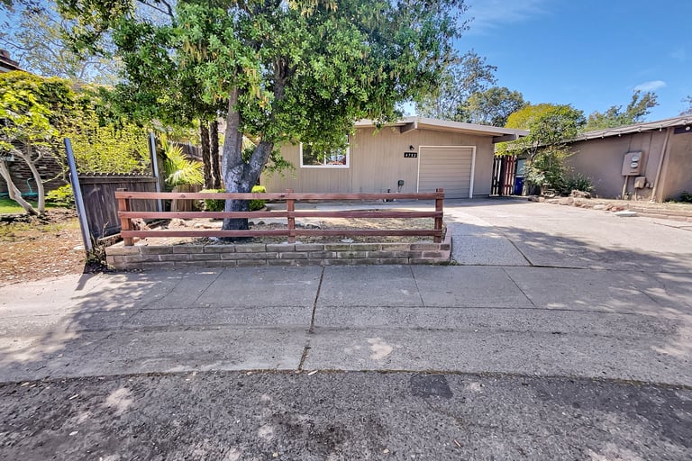 4702 Eli Ct, Carmichael, CA 95608 Opendoor