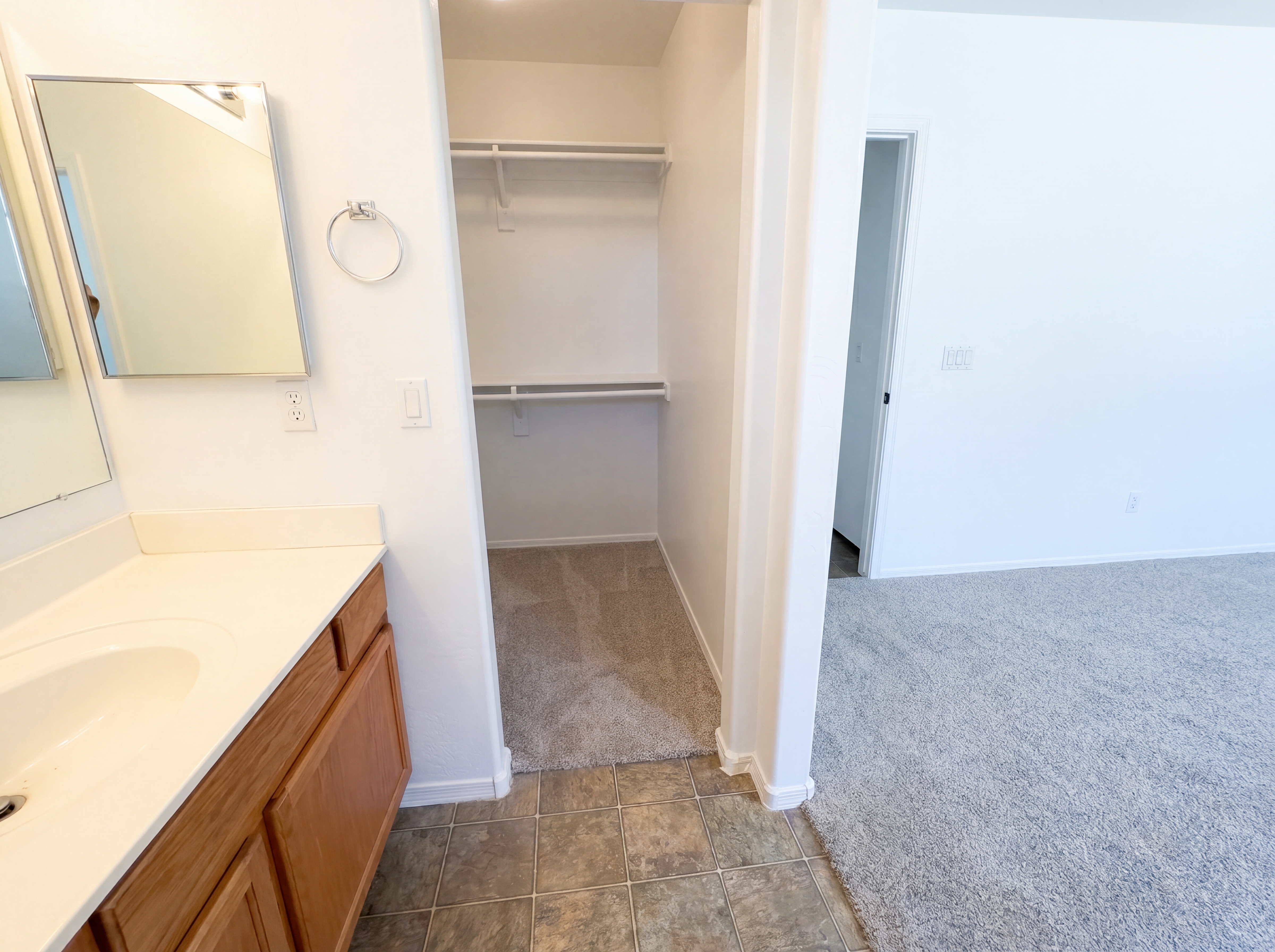 Photo 11 of 20 of 13702 W Marissa Dr, Litchfield Park, AZ