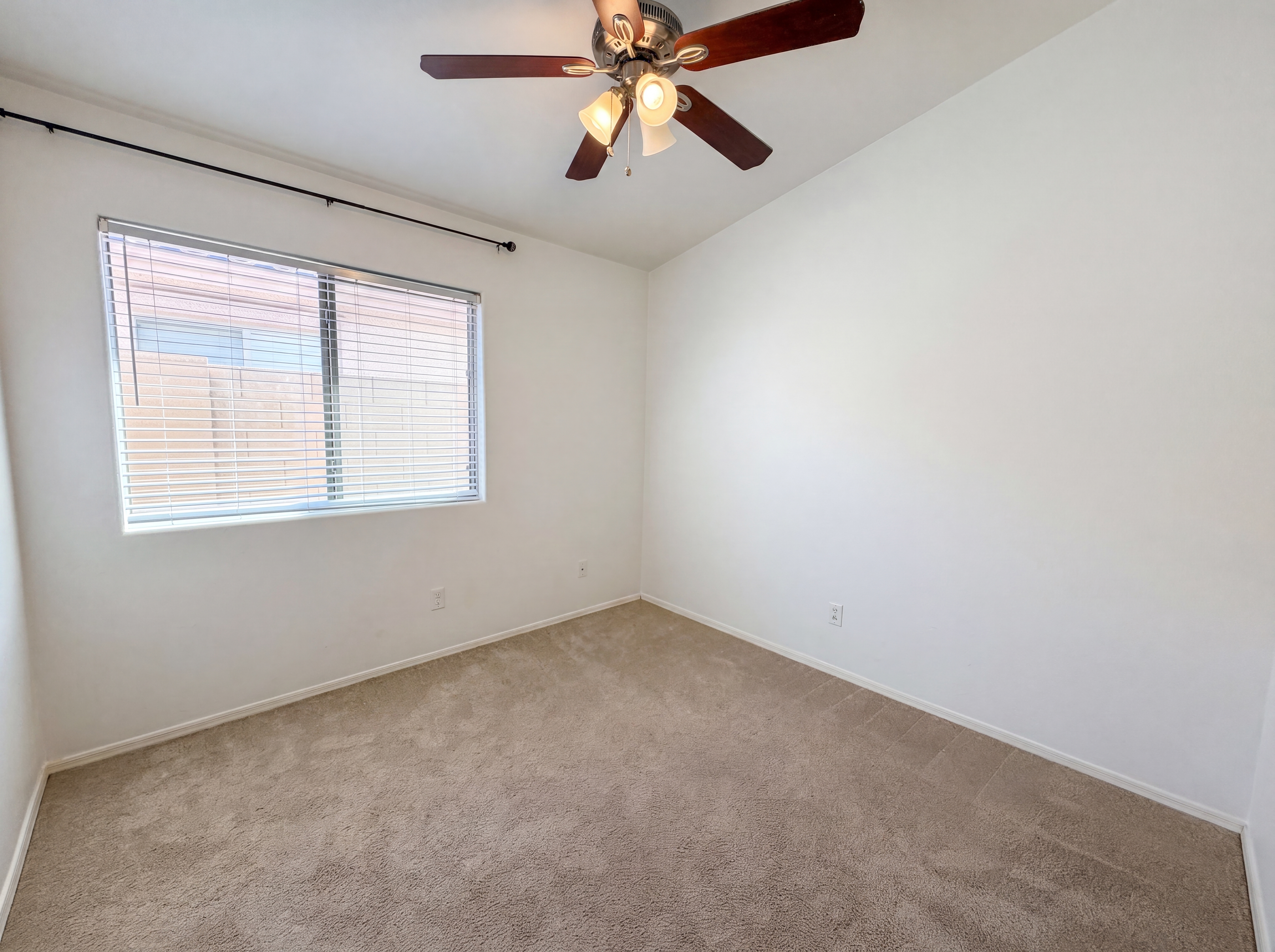 Photo 19 of 29 of 3951 E Timberline Rd, Gilbert, AZ