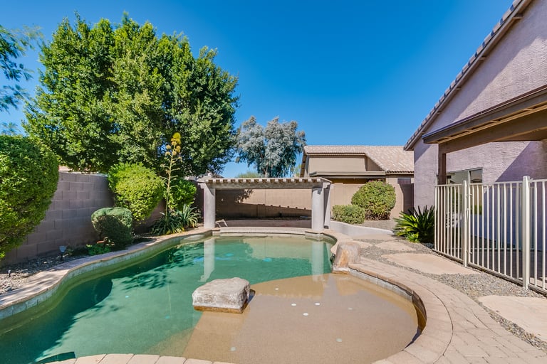 Photo 6 of 37 - 12583 W Indianola Ave, Avondale, AZ 85392