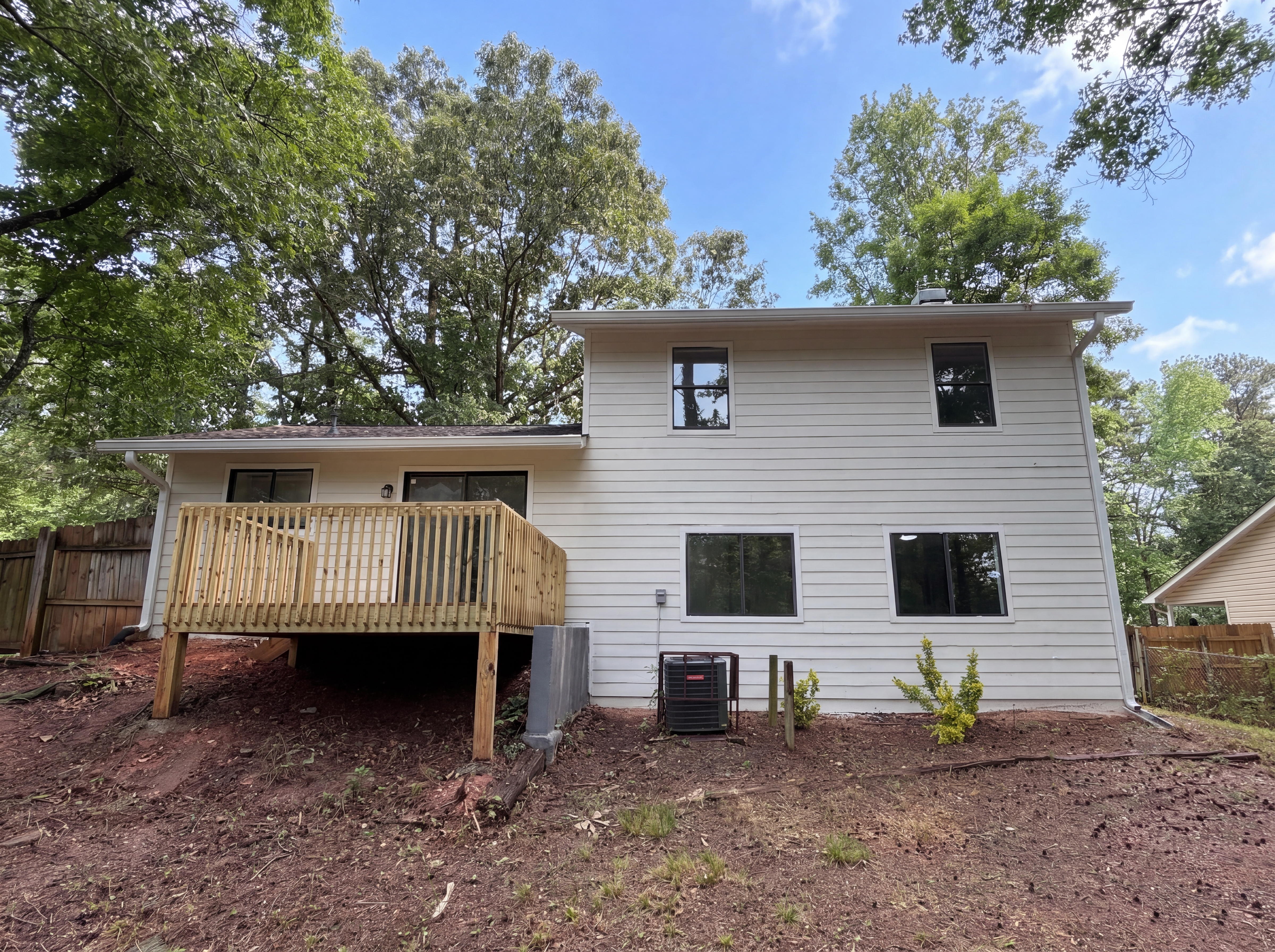 Photo 5 of 20 of 817 Greenhedge Way, Stone Mountain, GA