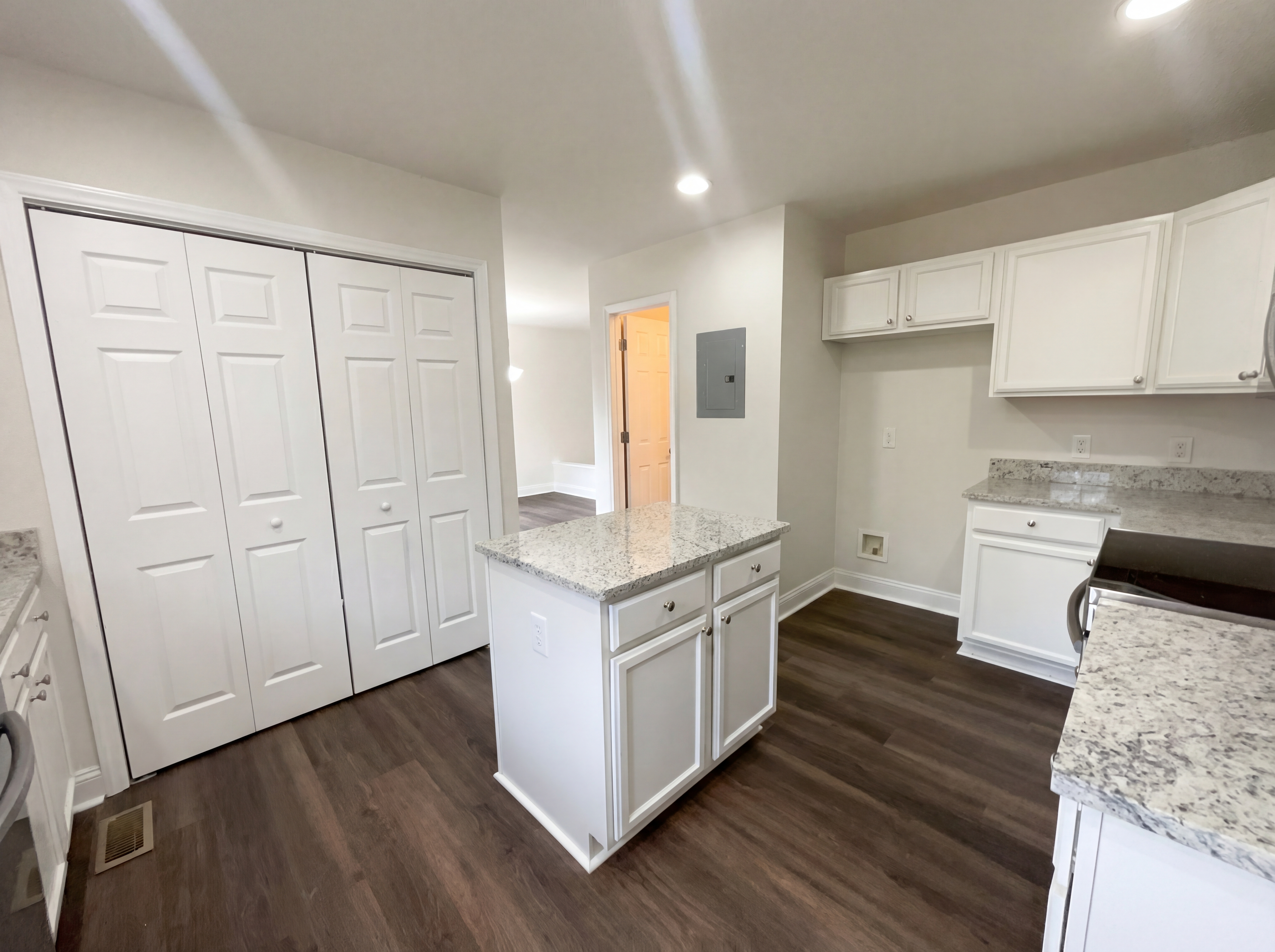 Photo 15 of 17 of 604 Eastway Ave, Durham, NC
