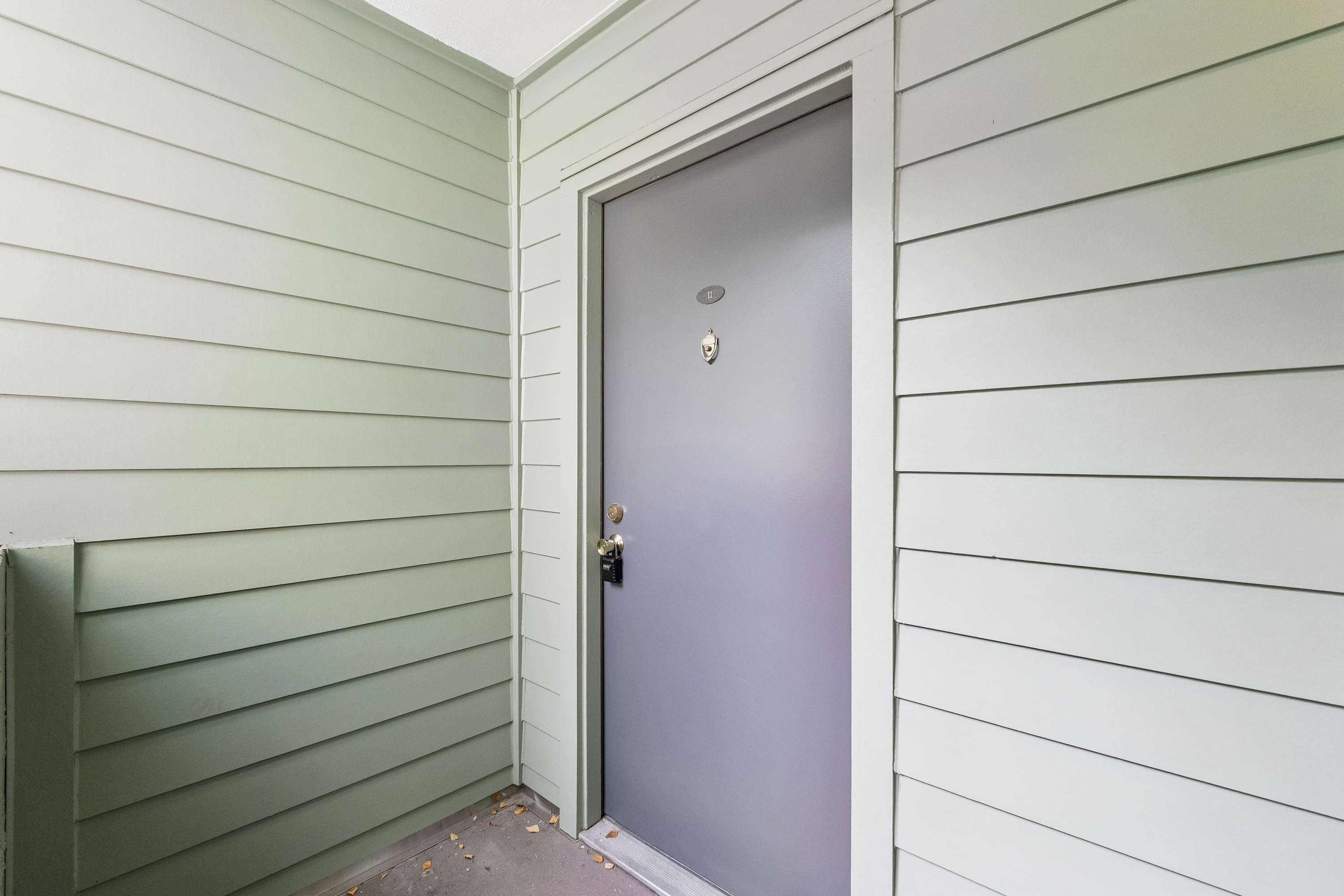 Photo 17 of 19 of 134 SW 116th St, Seattle, WA