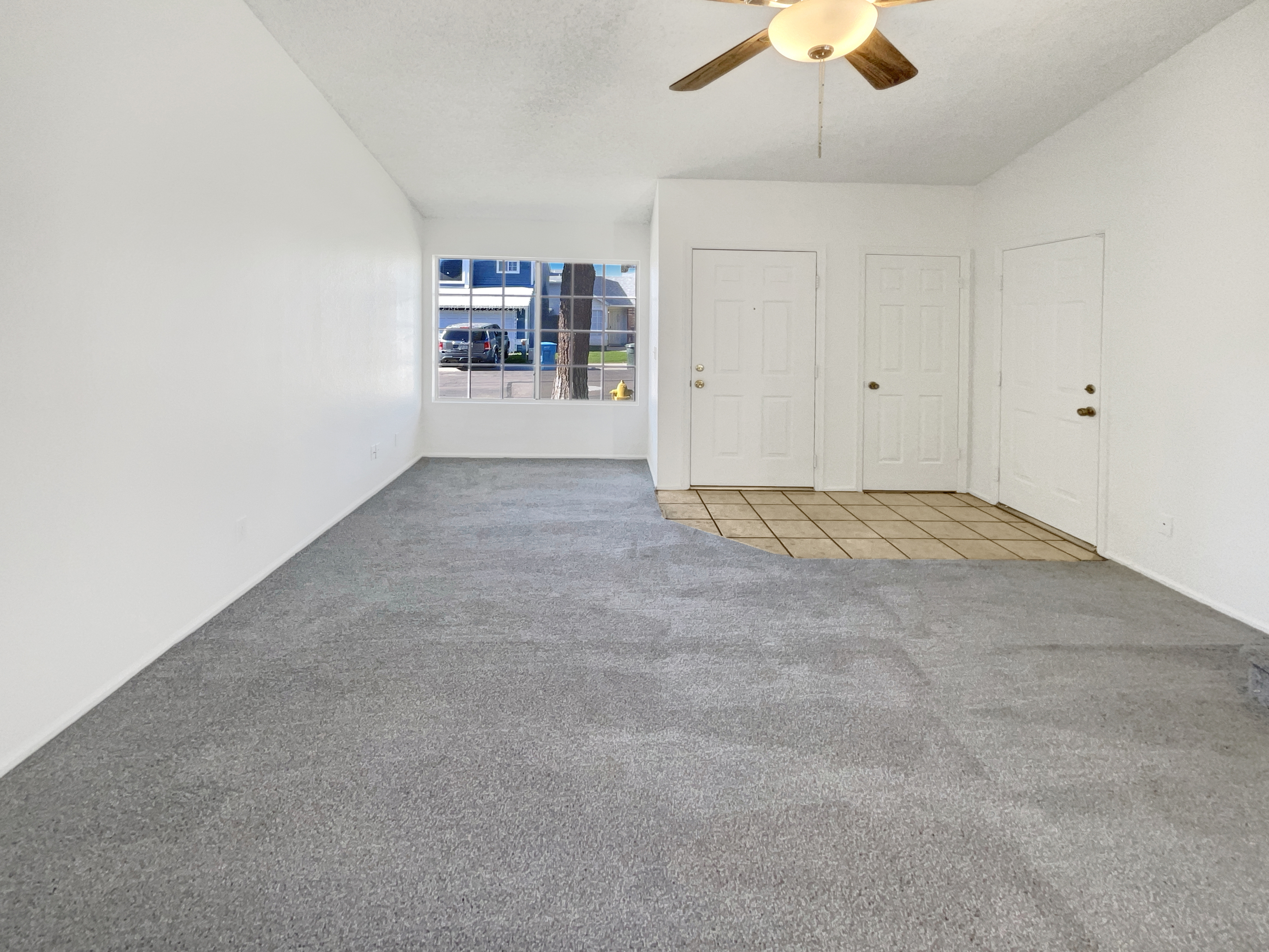 Photo 9 of 25 of 18621 N 4th Dr, Phoenix, AZ