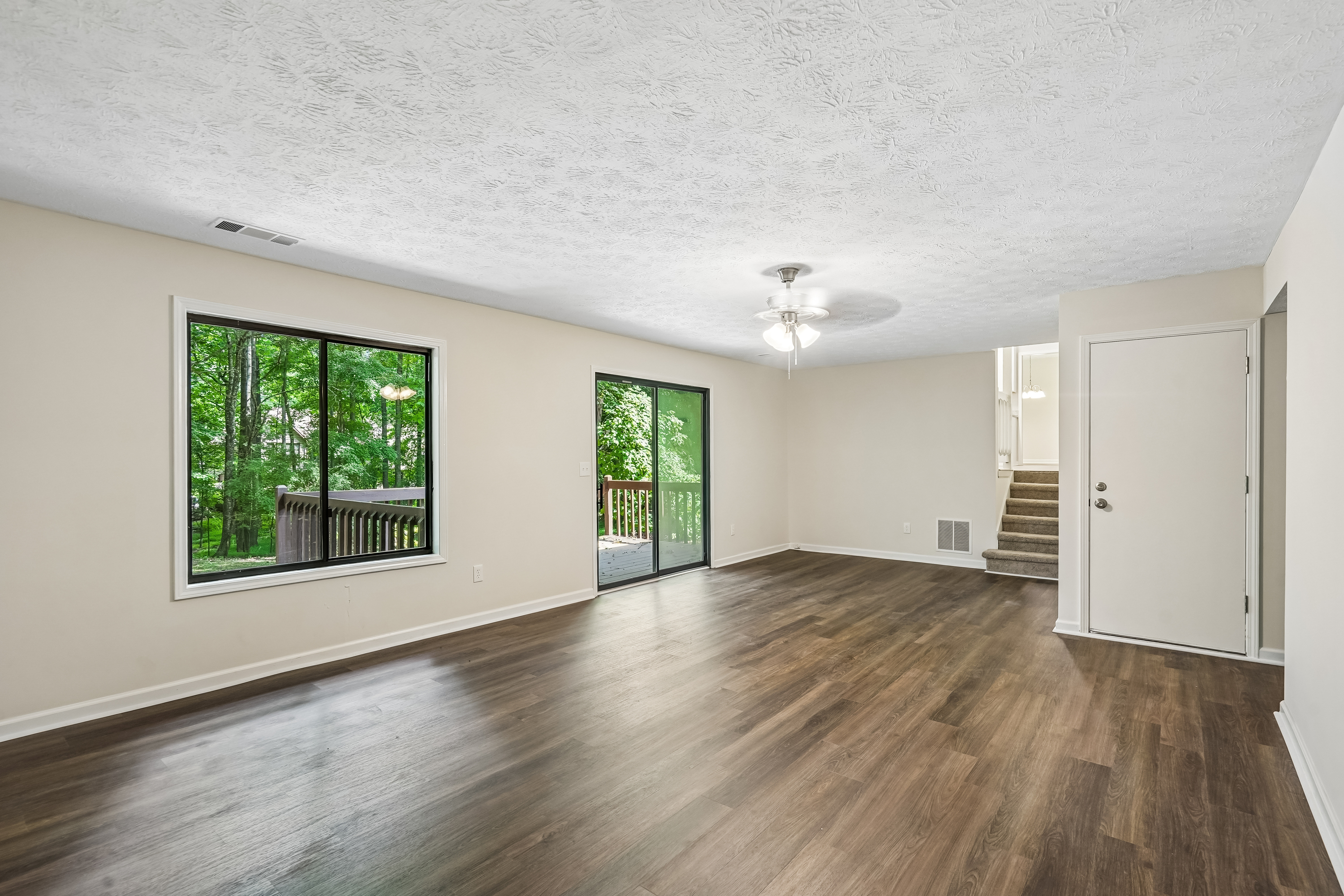 Photo 11 of 38 of 4927 Dillards Mill Way, Peachtree Corners, GA