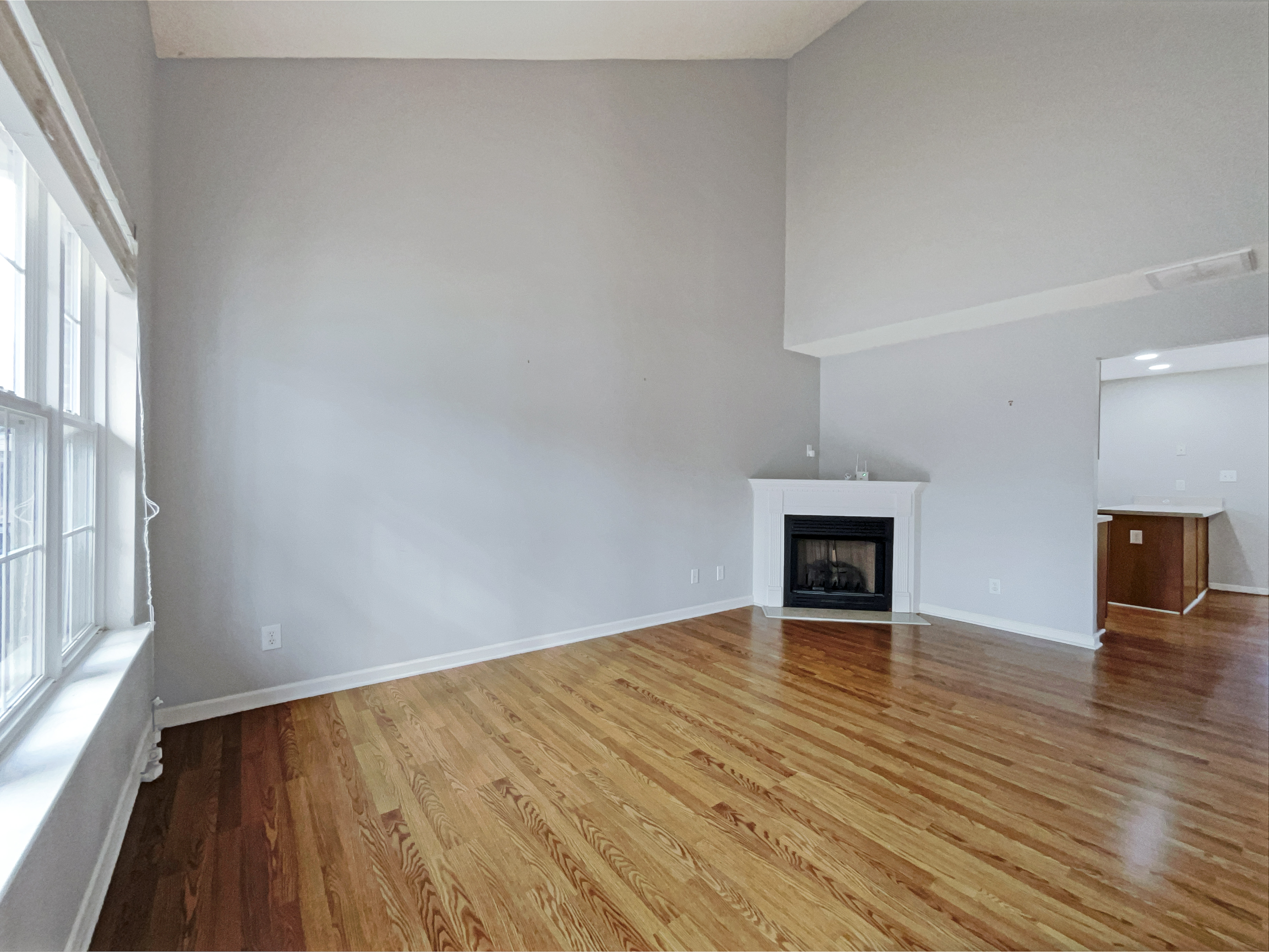 Photo 3 of 20 of 6321 Hibiscus Ct, Whitsett, NC