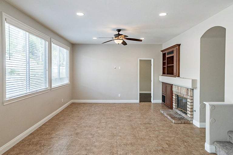 Photo 5 of 32 - 40971 Burgess Ct, Temecula, CA 92591