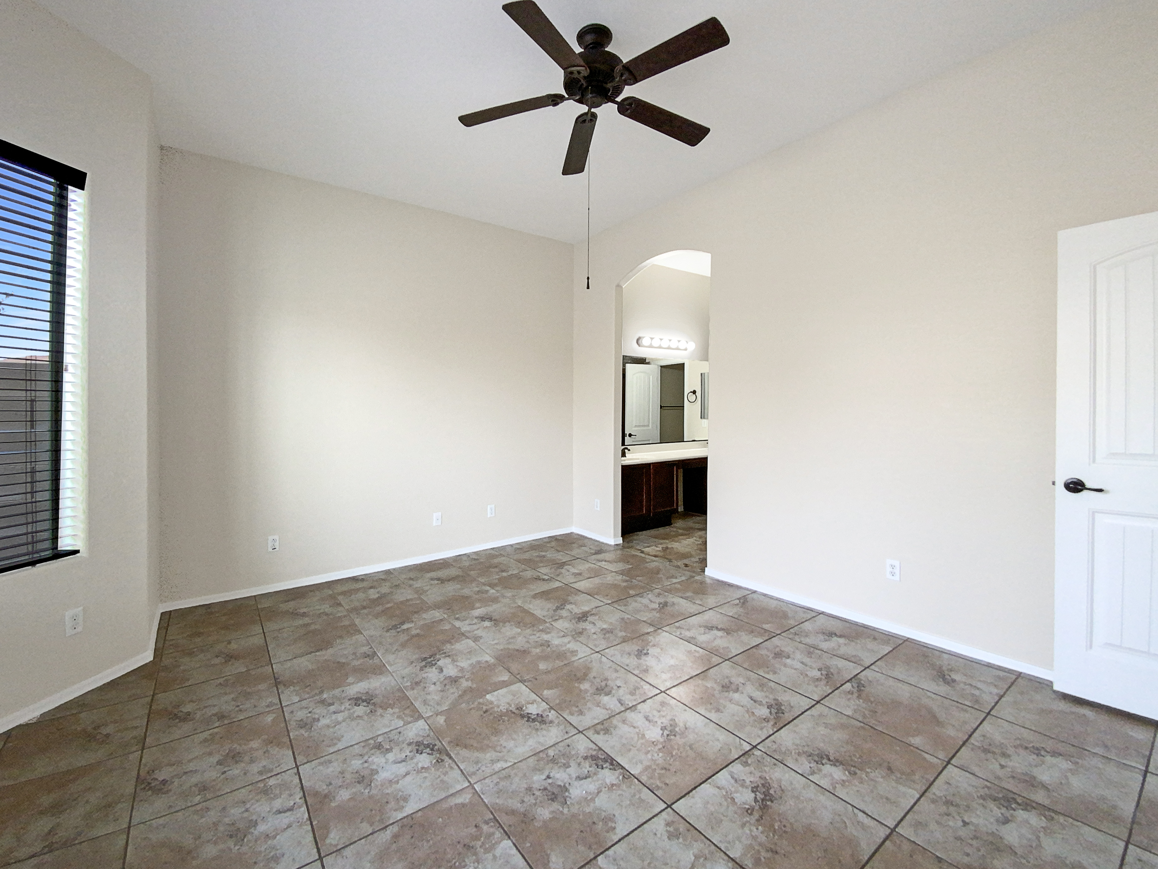 Photo 5 of 20 of 6202 E McKellips Rd, Mesa, AZ