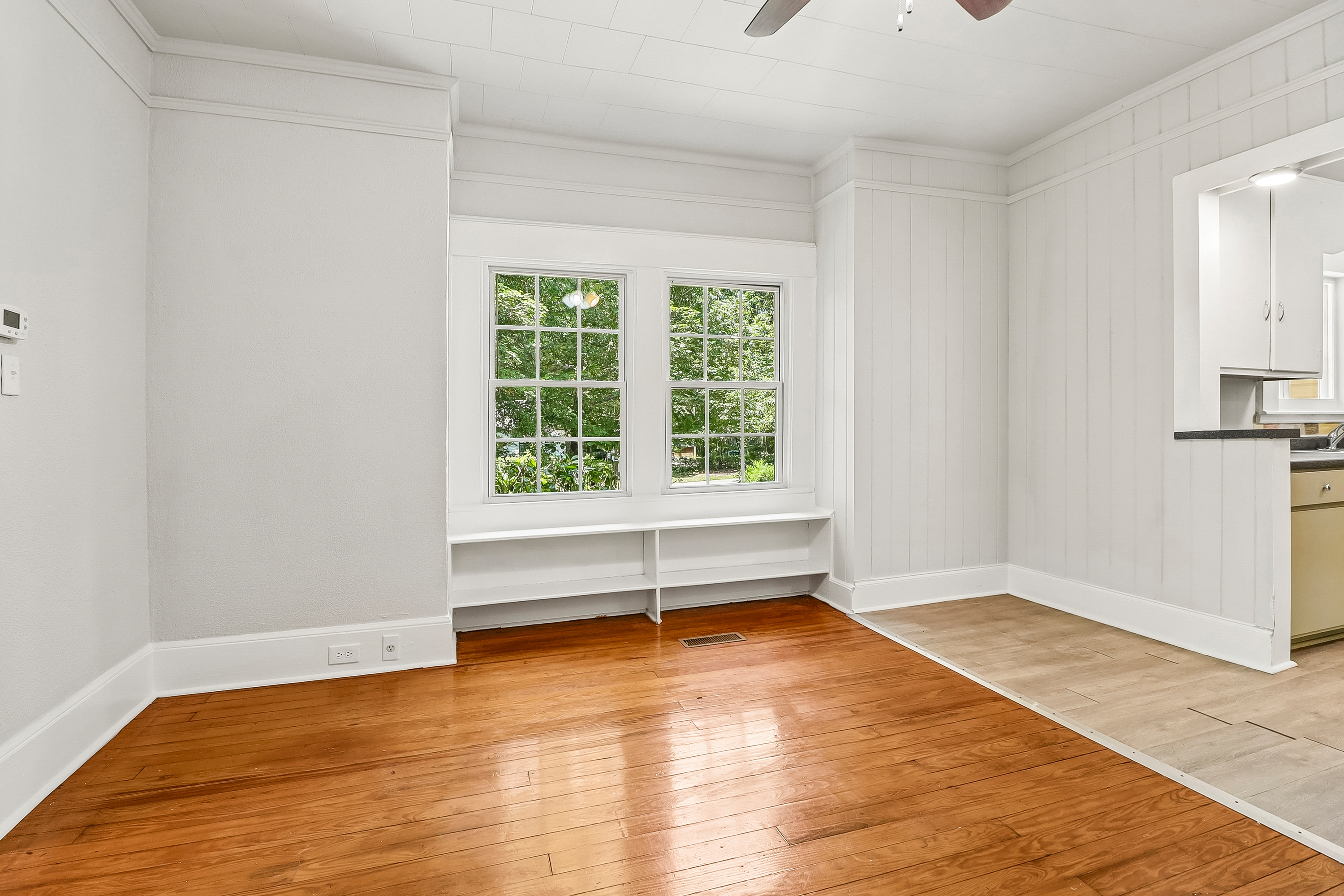 Photo 15 of 27 of 130 Lancaster St, Chester, SC