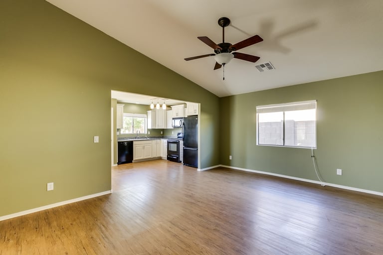 Photo 12 of 35 - 38508 N La Grange Ln, San Tan Valley, AZ 85140