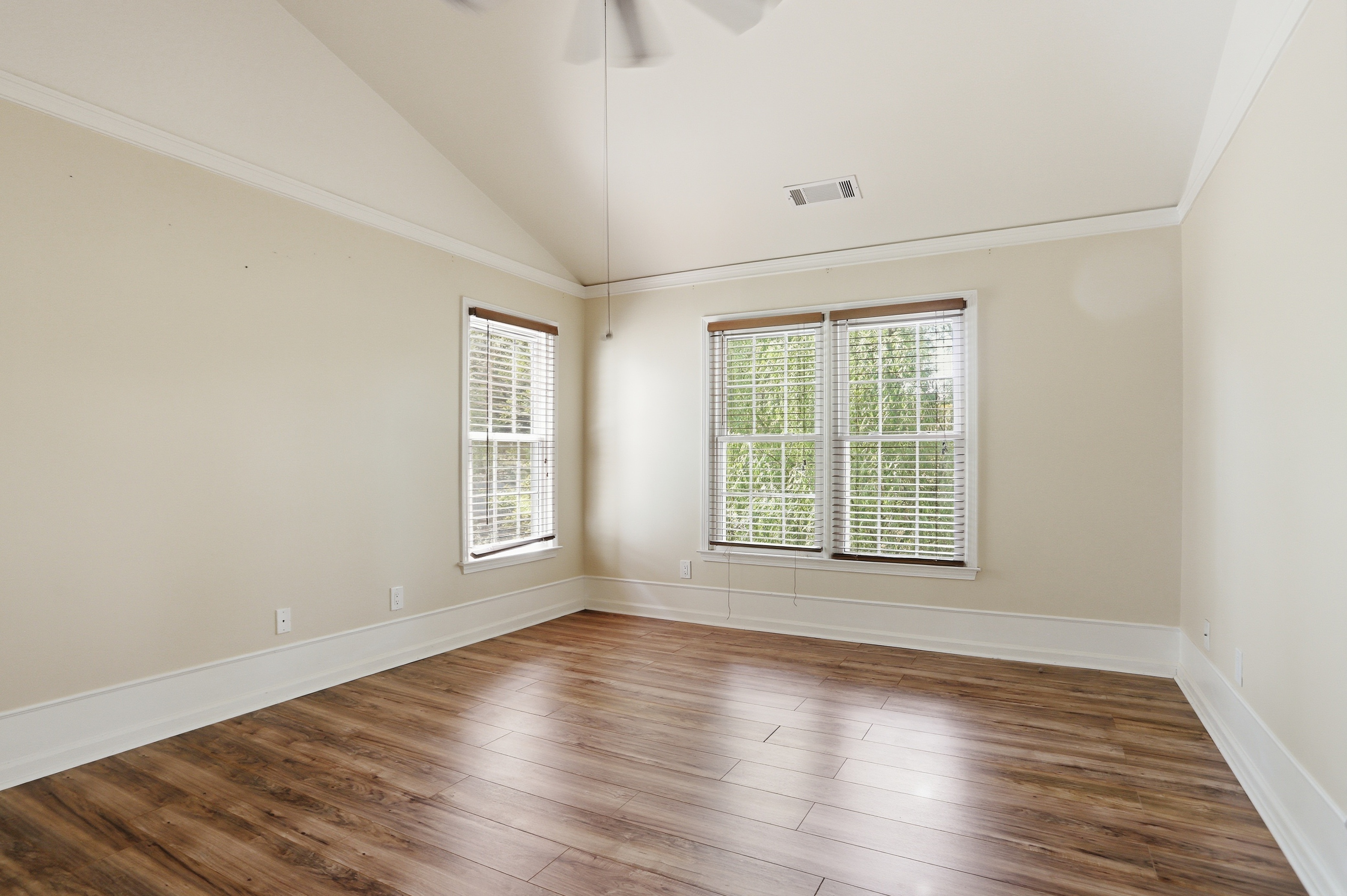 Photo 4 of 40 of 8590 River Walk Lndg, Johns Creek, GA