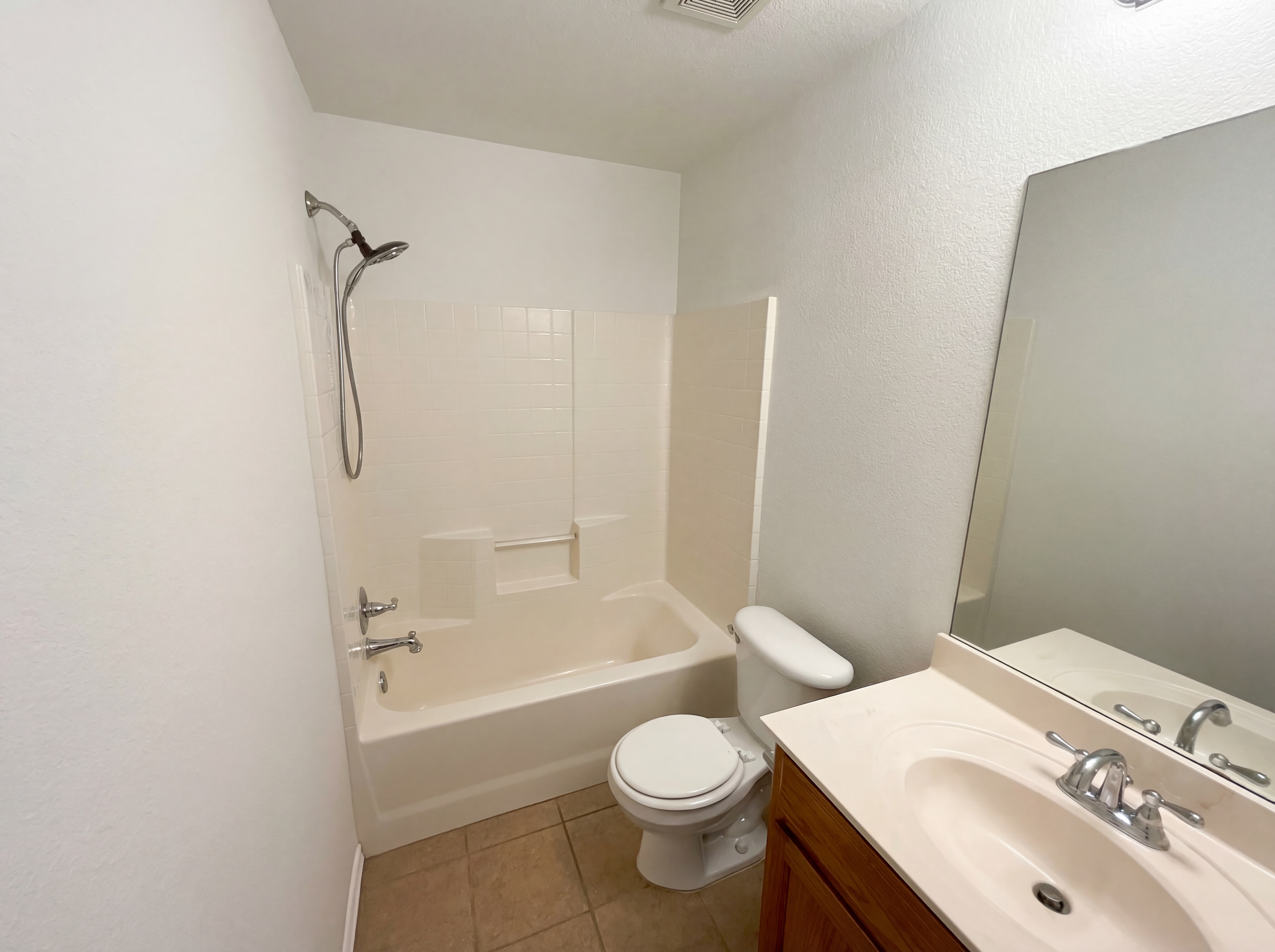 Photo 6 of 18 of 504 Woodbriar, Noble, OK