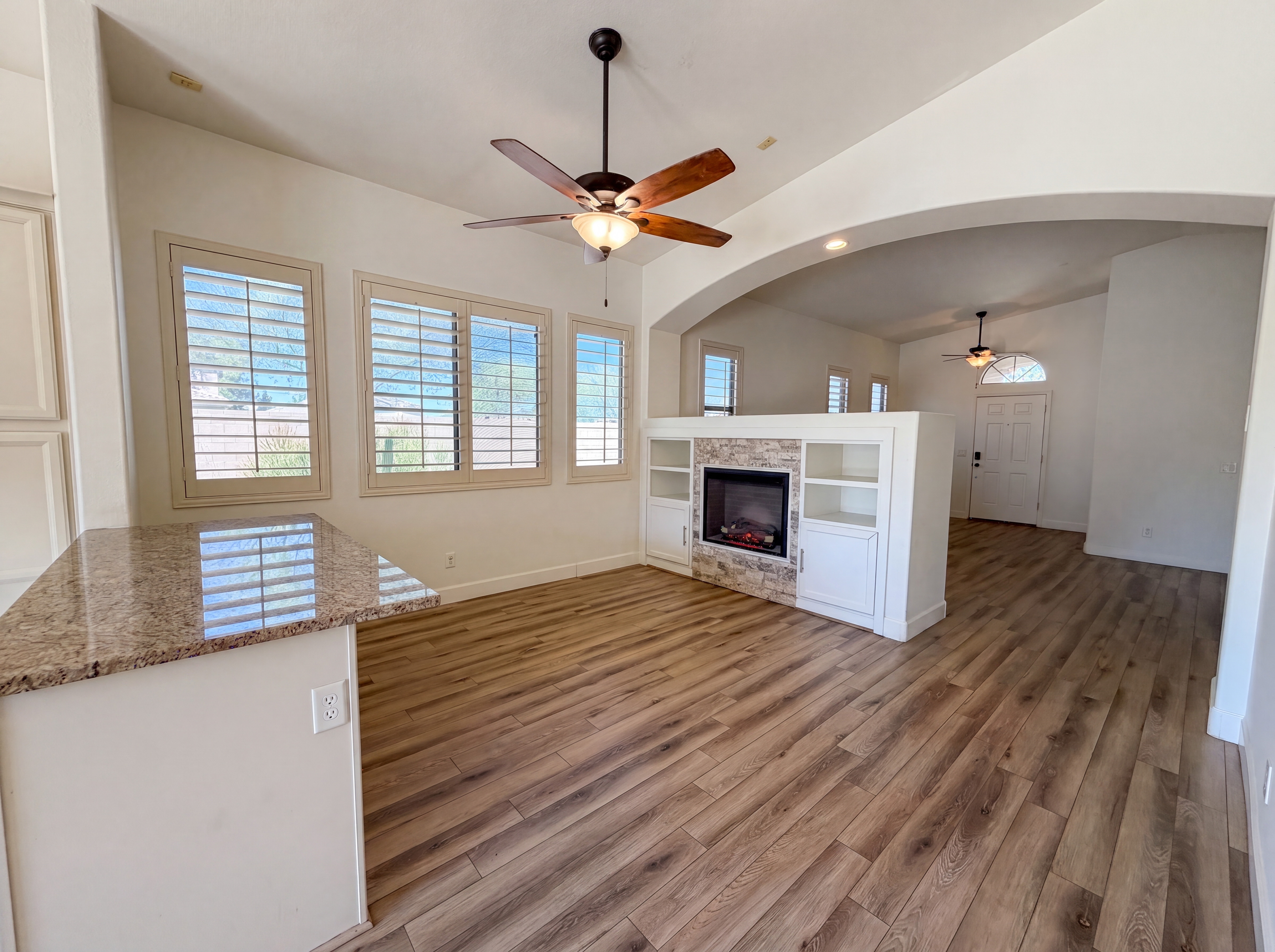 Photo 11 of 29 of 3951 E Timberline Rd, Gilbert, AZ