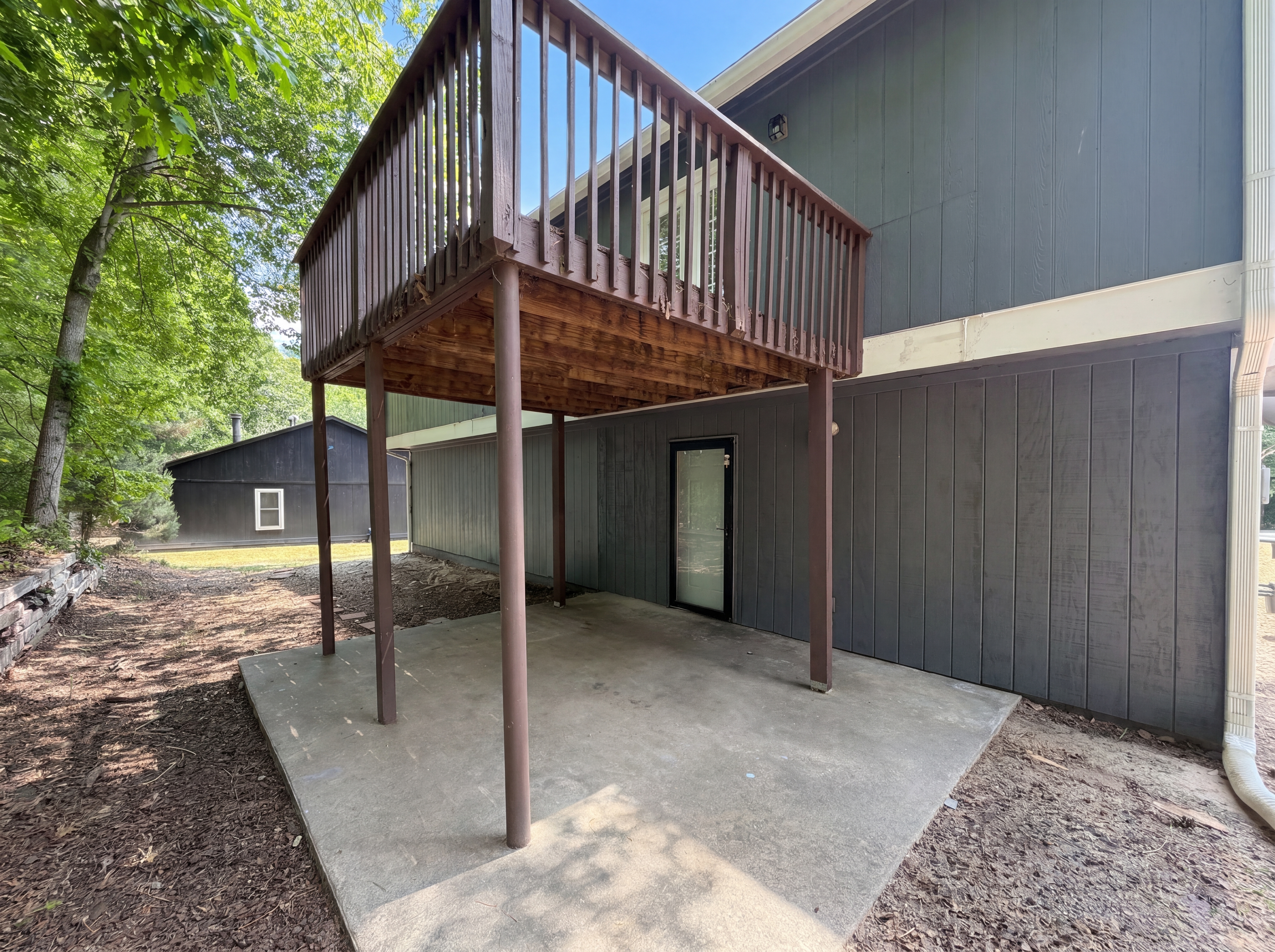 Photo 5 of 19 of 7020 Greenbower Ln, Atlanta, GA