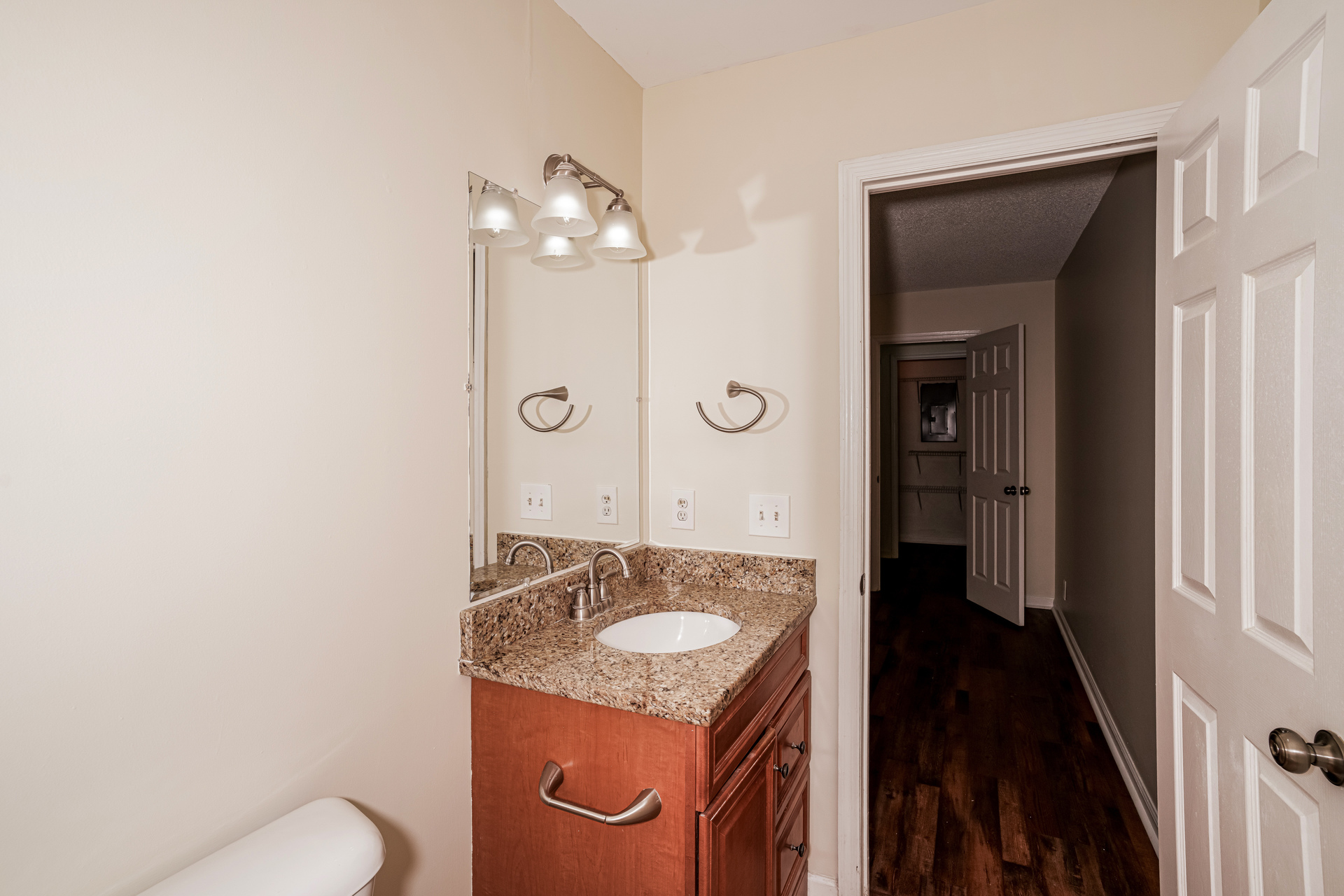 Photo 31 of 43 of 65 Bull River Bluff Dr, Savannah, GA