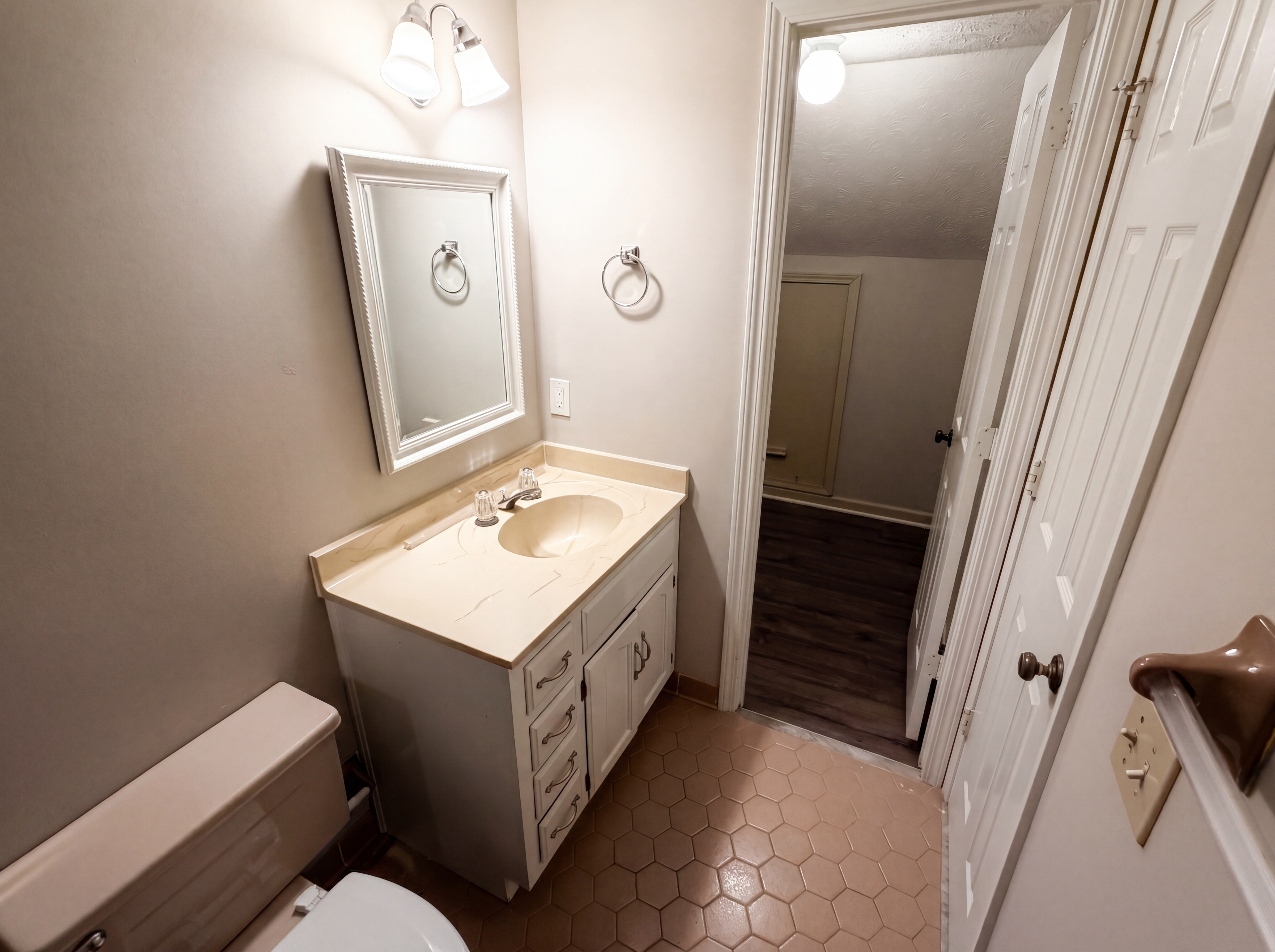 Photo 25 of 46 of 2360 Kimbrough Ct, Atlanta, GA