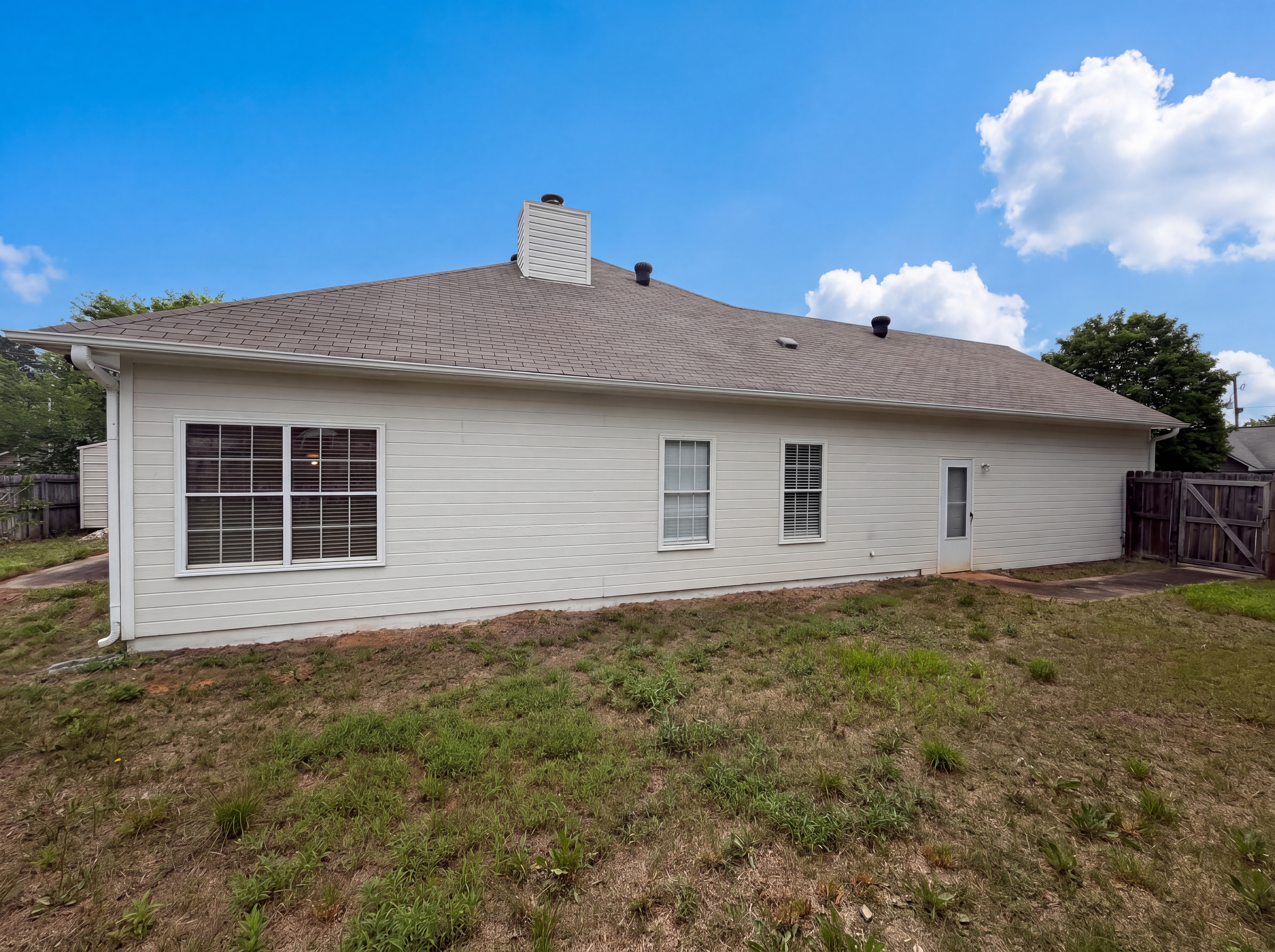 Photo 19 of 20 of 101 Cambridge Pointe Dr, Alabaster, AL
