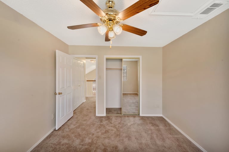 Photo 15 of 18 - 8721 Mystic Trl, Fort Worth, TX 76118