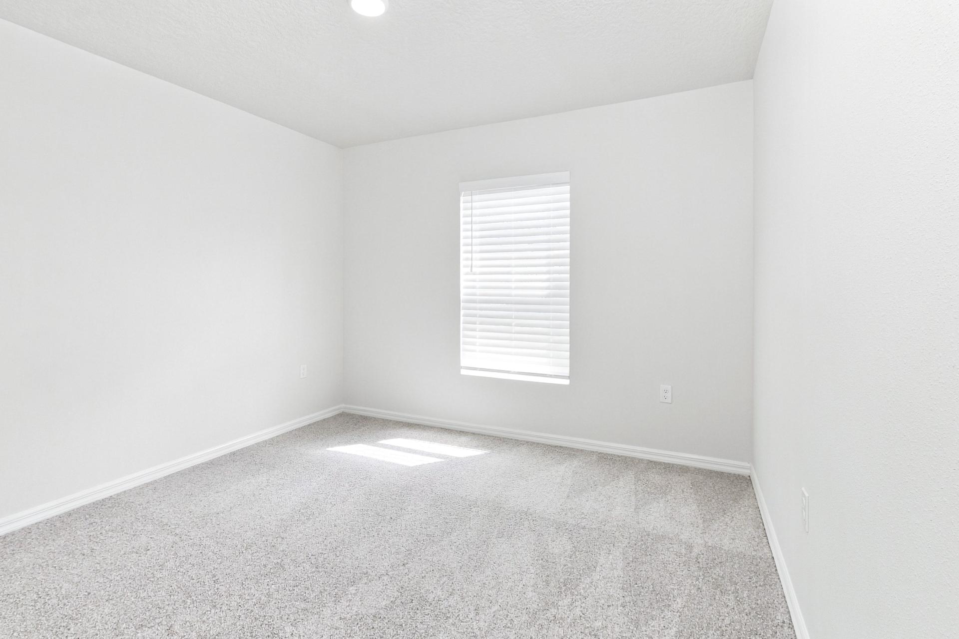 Photo 13 of 23 of 2462 SE Watercrest St, Port Saint Lucie, FL