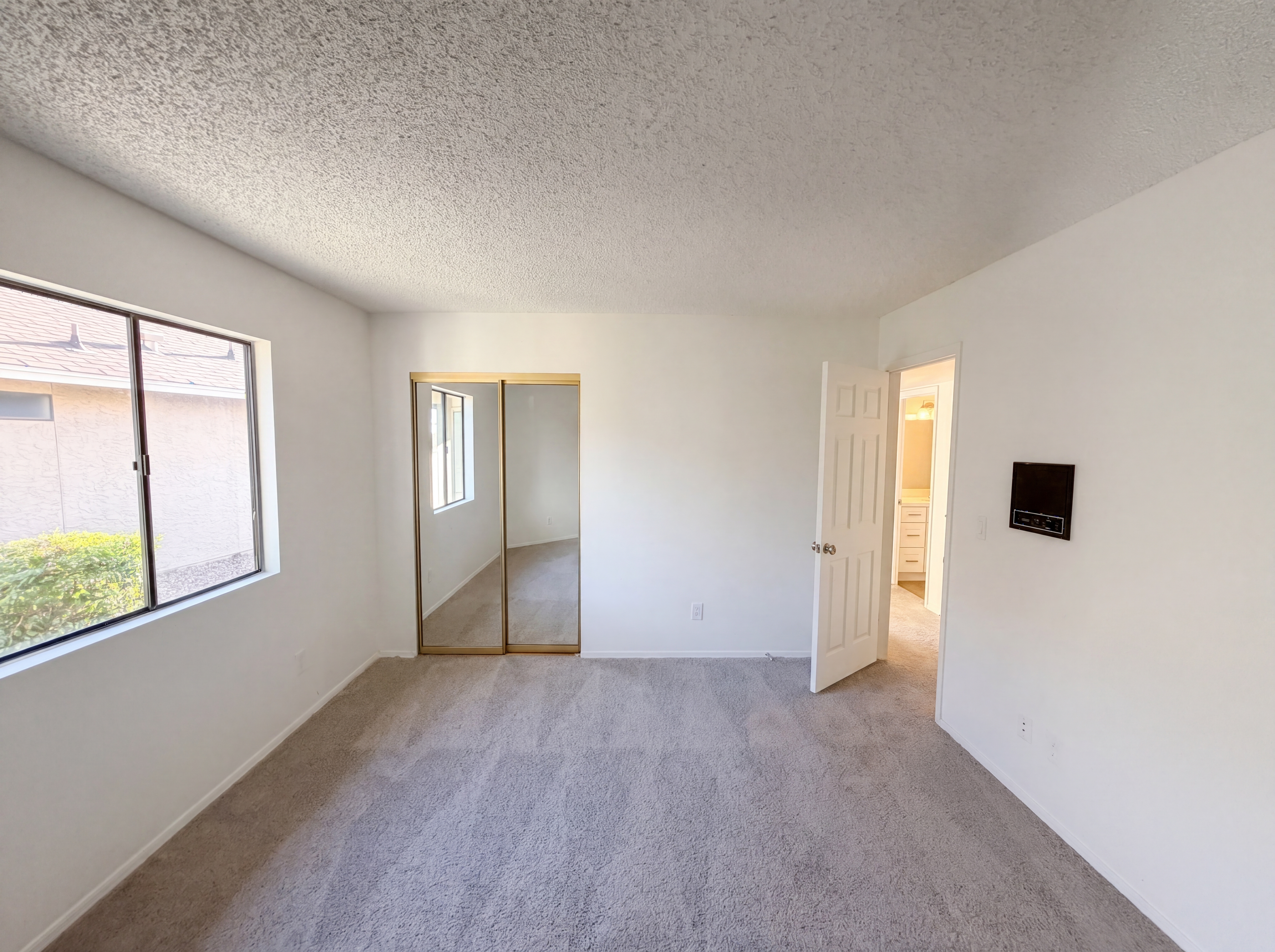 Photo 11 of 22 of 11820 N 66th Dr, Glendale, AZ