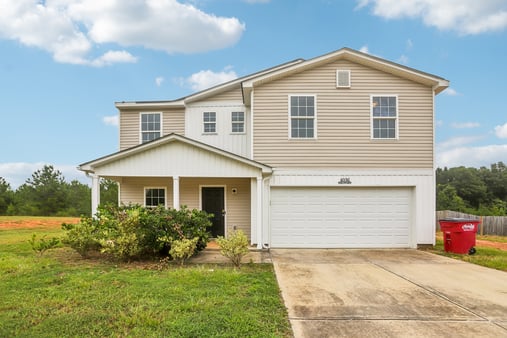 Photo 1 of 33 of 4036 Liberty Estates Dr, Macon, GA