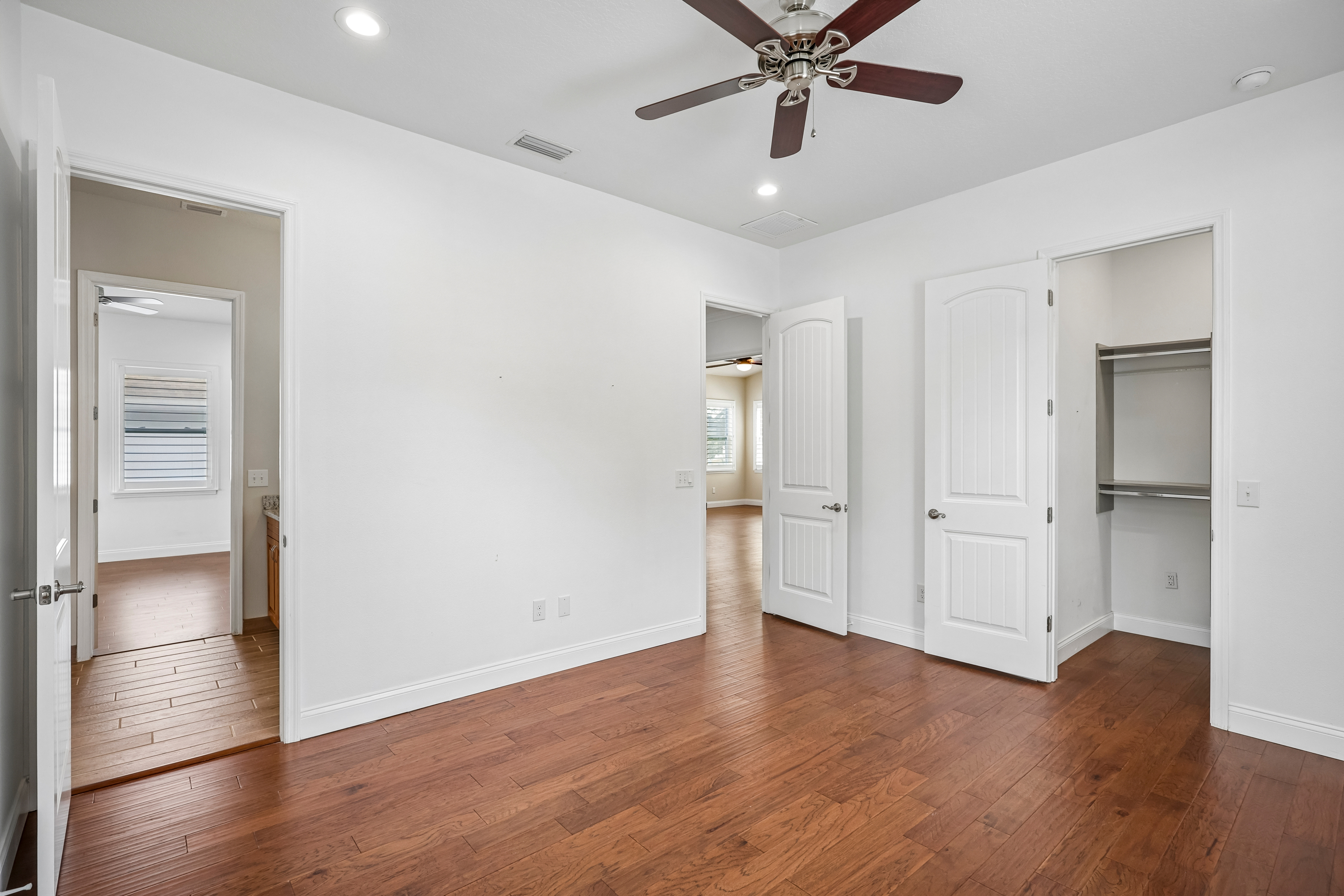 Photo 14 of 52 of 3206 W Price Ave, Tampa, FL