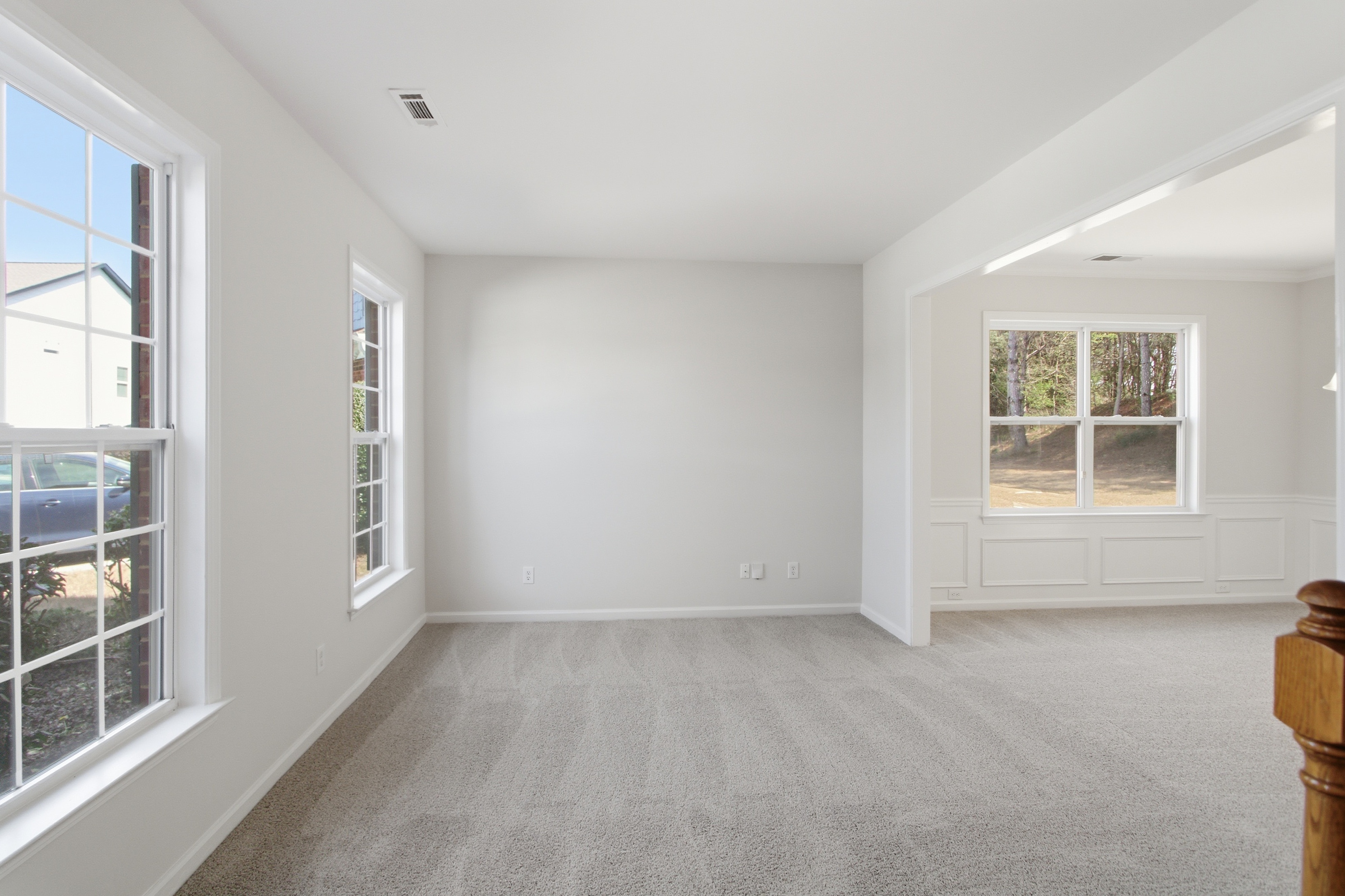 Photo 10 of 44 of 4003 Duran Ln, Auburn, GA