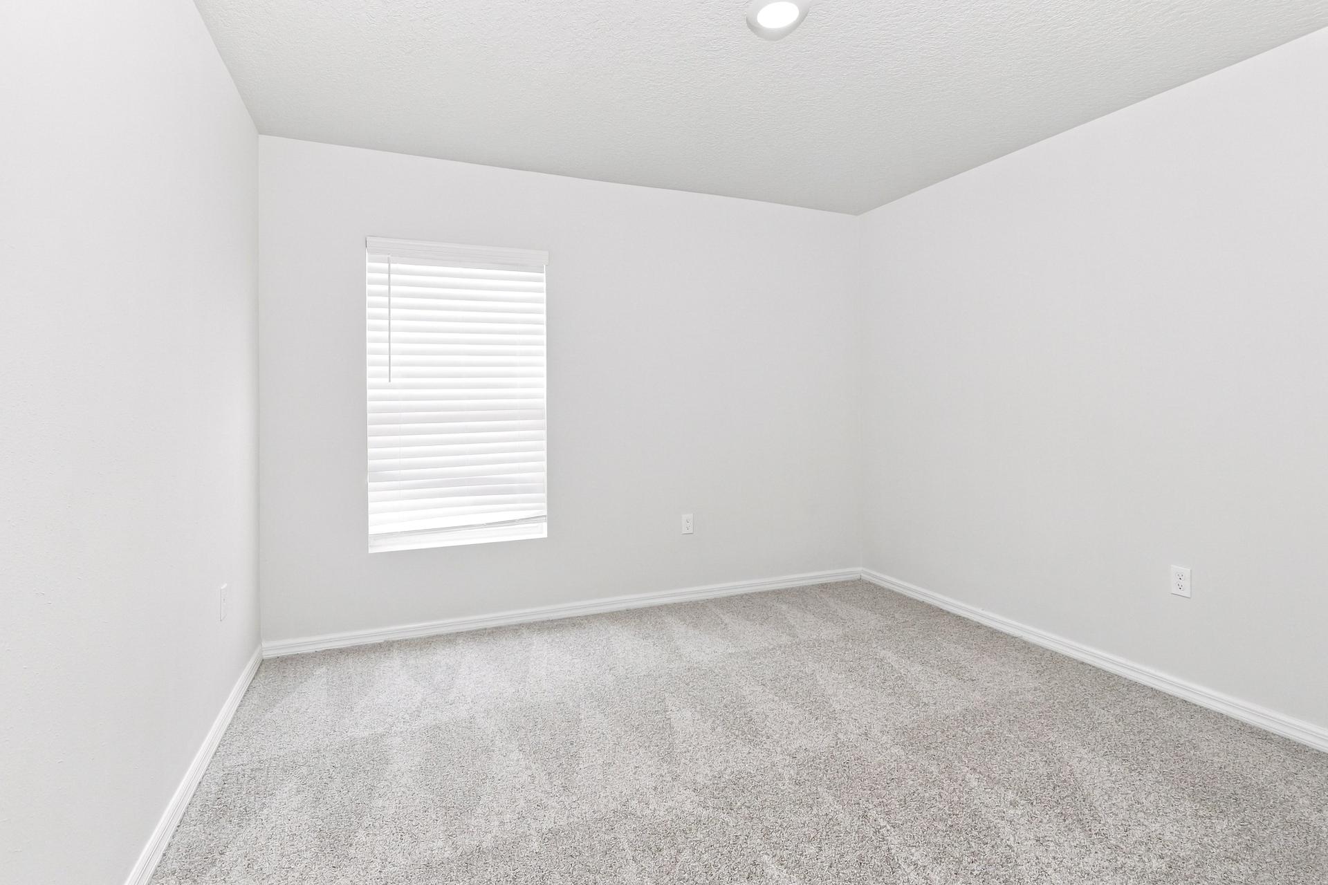 Photo 10 of 23 of 2462 SE Watercrest St, Port Saint Lucie, FL