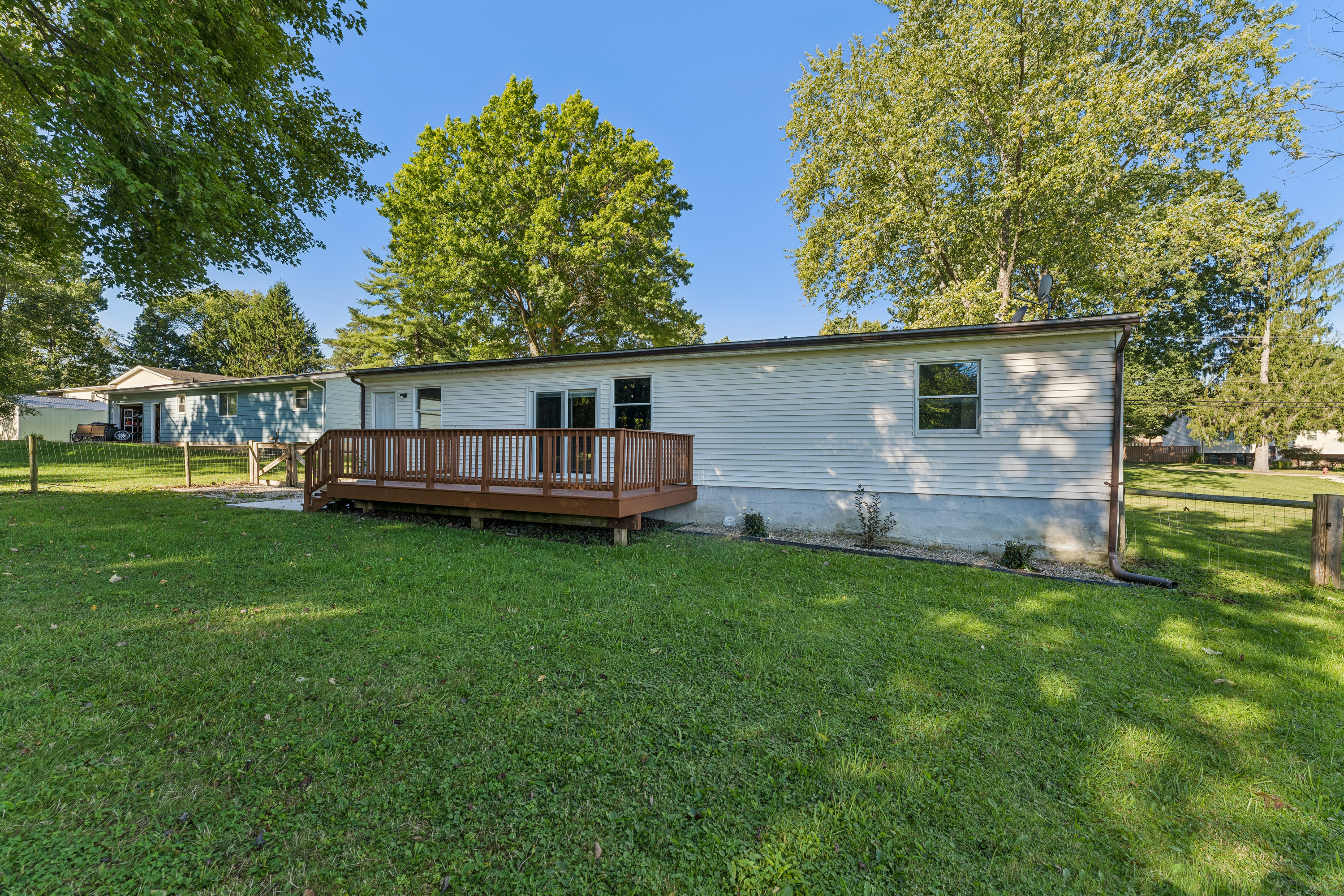 Photo 38 of 44 of 7855 Lake Rd, Chippewa Lake, OH