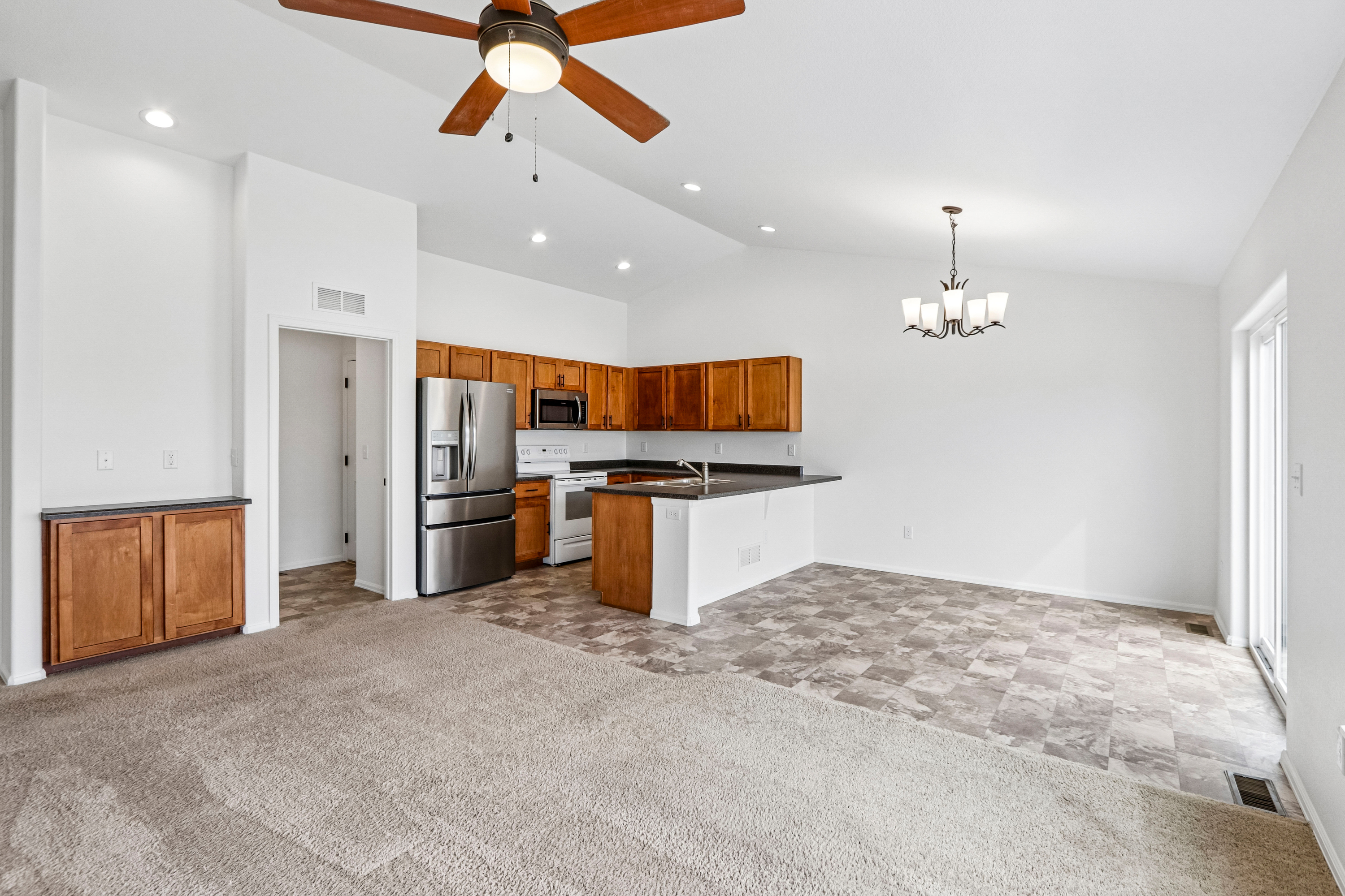 Photo 3 of 21 of 1618 104th Ave, Greeley, CO