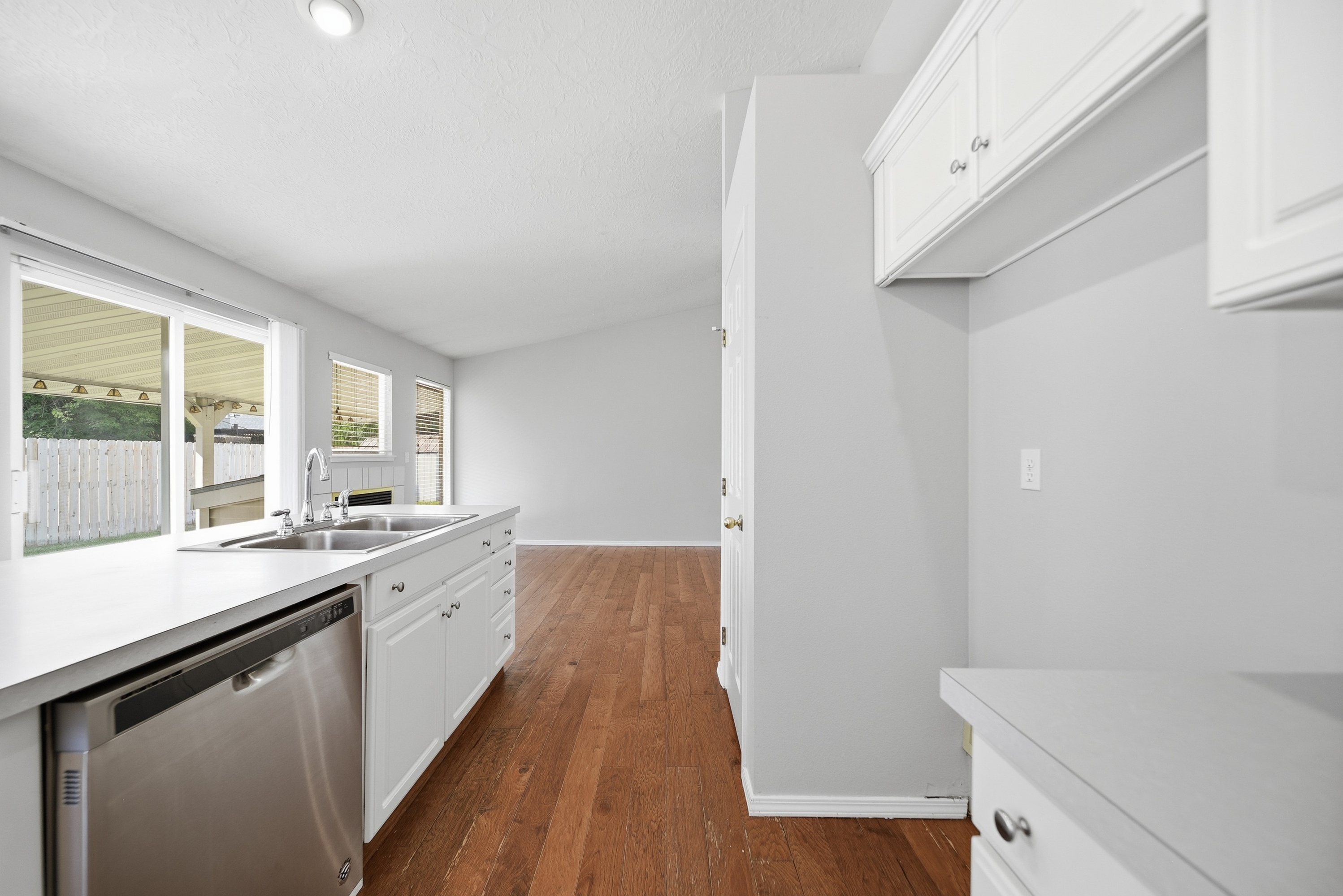 Photo 12 of 31 of 5417 N Hertford Way, Boise, ID