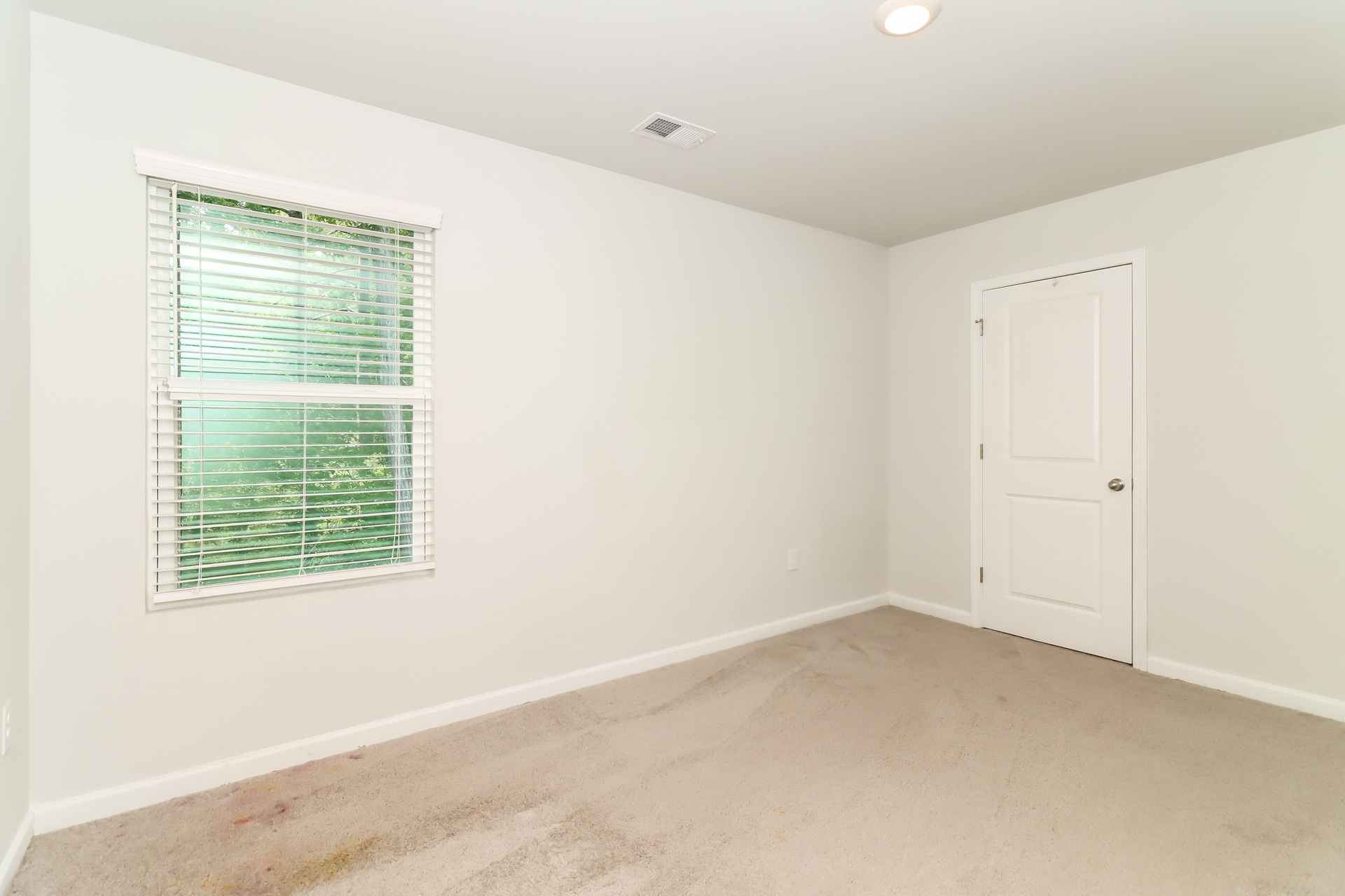 Photo 16 of 22 of 309 Muskogee Dr, Dallas, GA