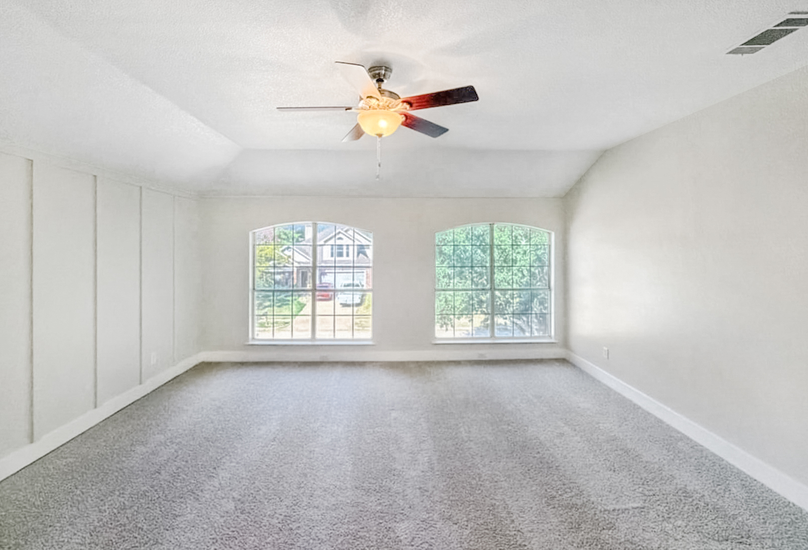 Photo 16 of 27 of 2711 Vistaview Dr, Corinth, TX