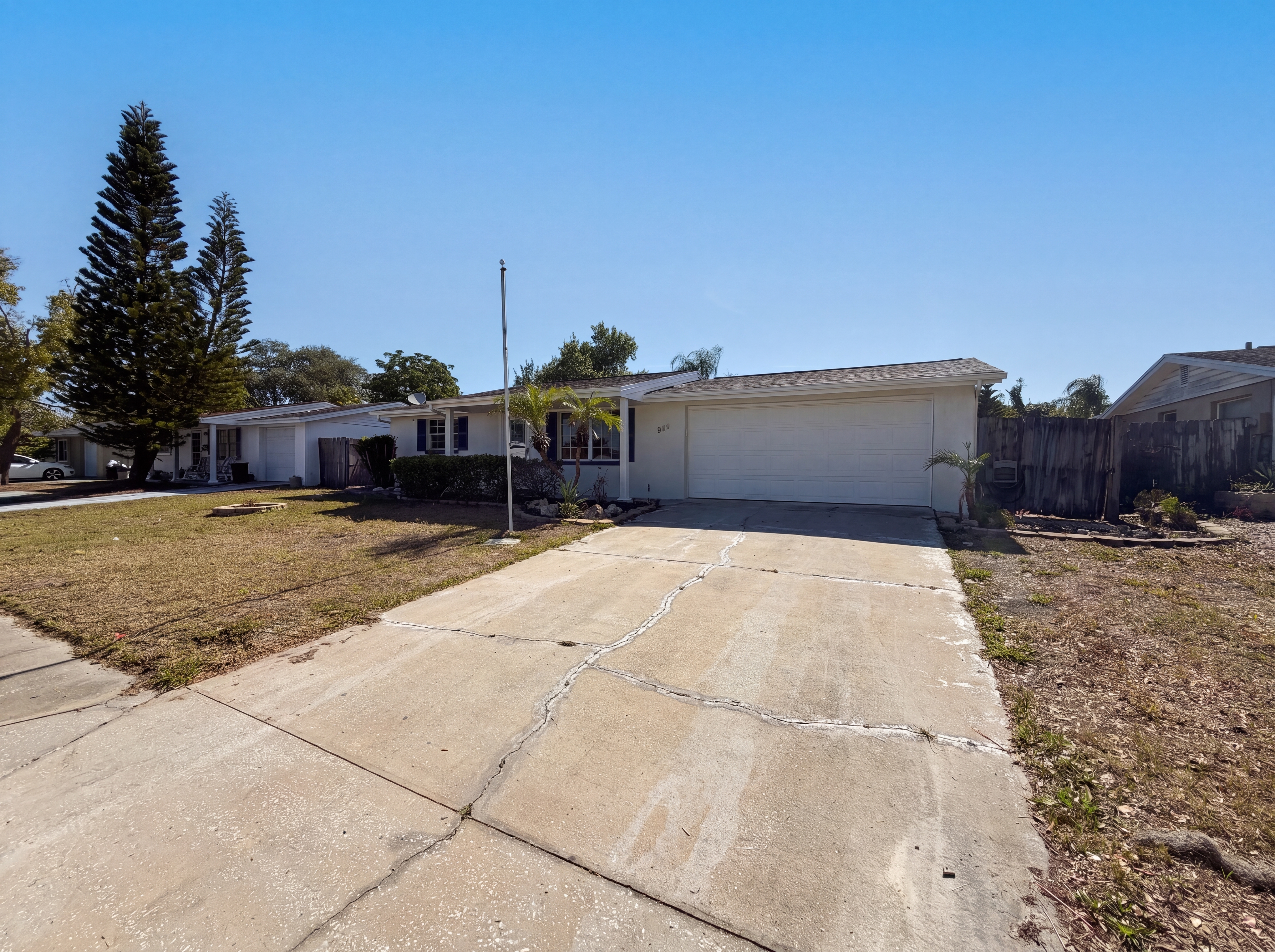 Photo 19 of 26 of 9236 Mark Twain Ln, Port Richey, FL