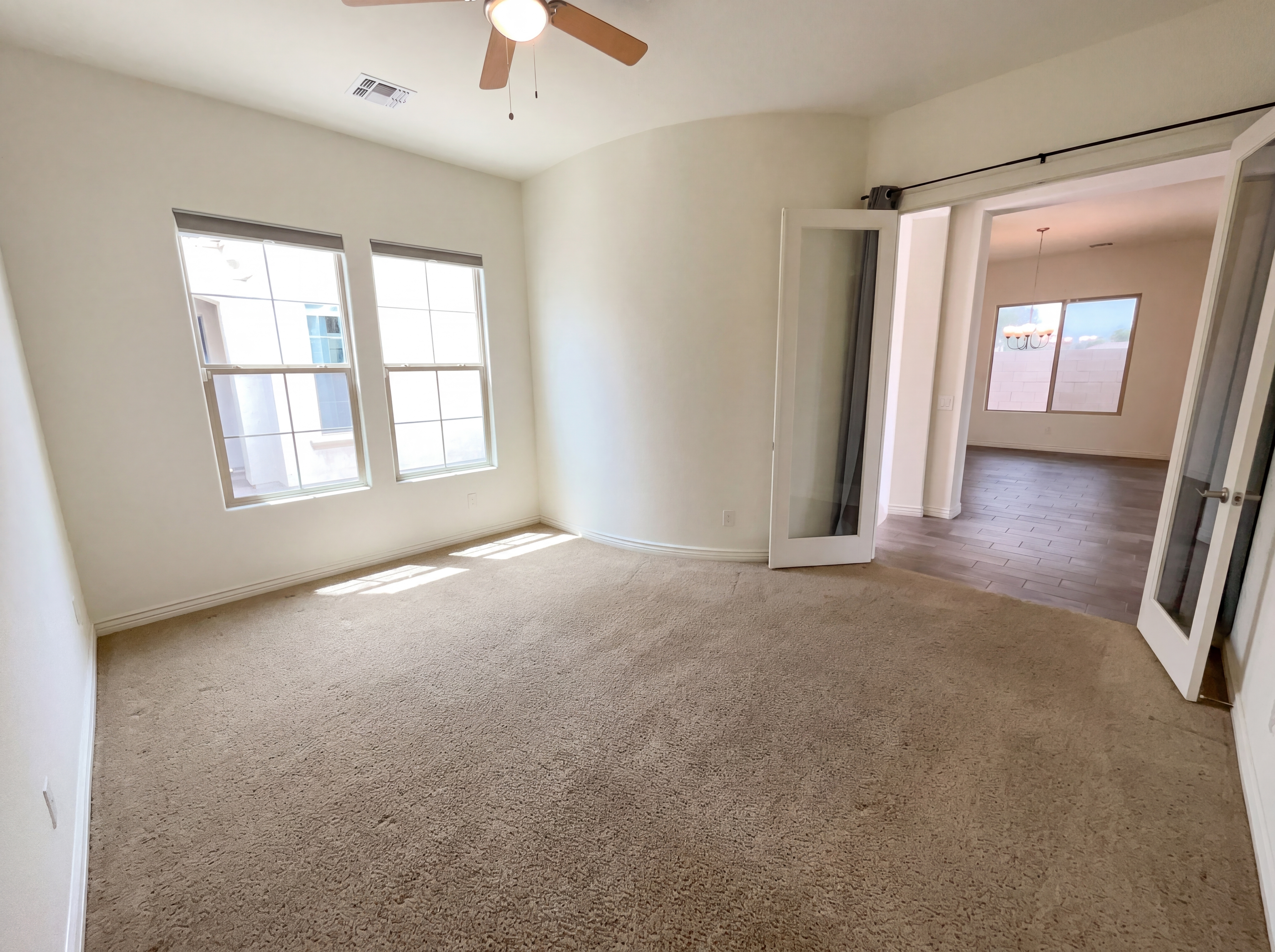 Photo 21 of 29 of 2312 E Susan Dr, Gilbert, AZ