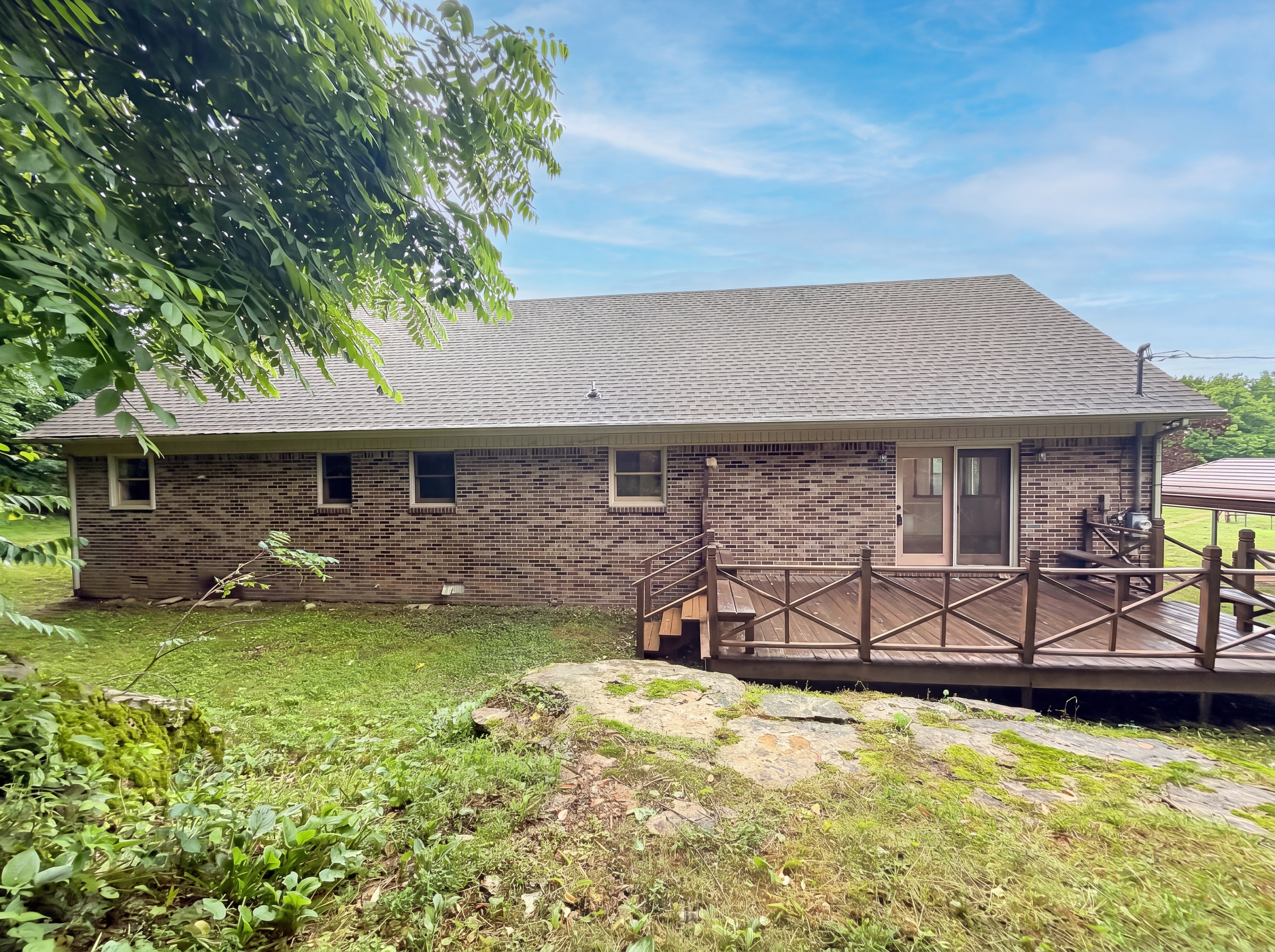 Photo 5 of 20 of 8663 Dog Branch Rd, Mount Pleasant, TN