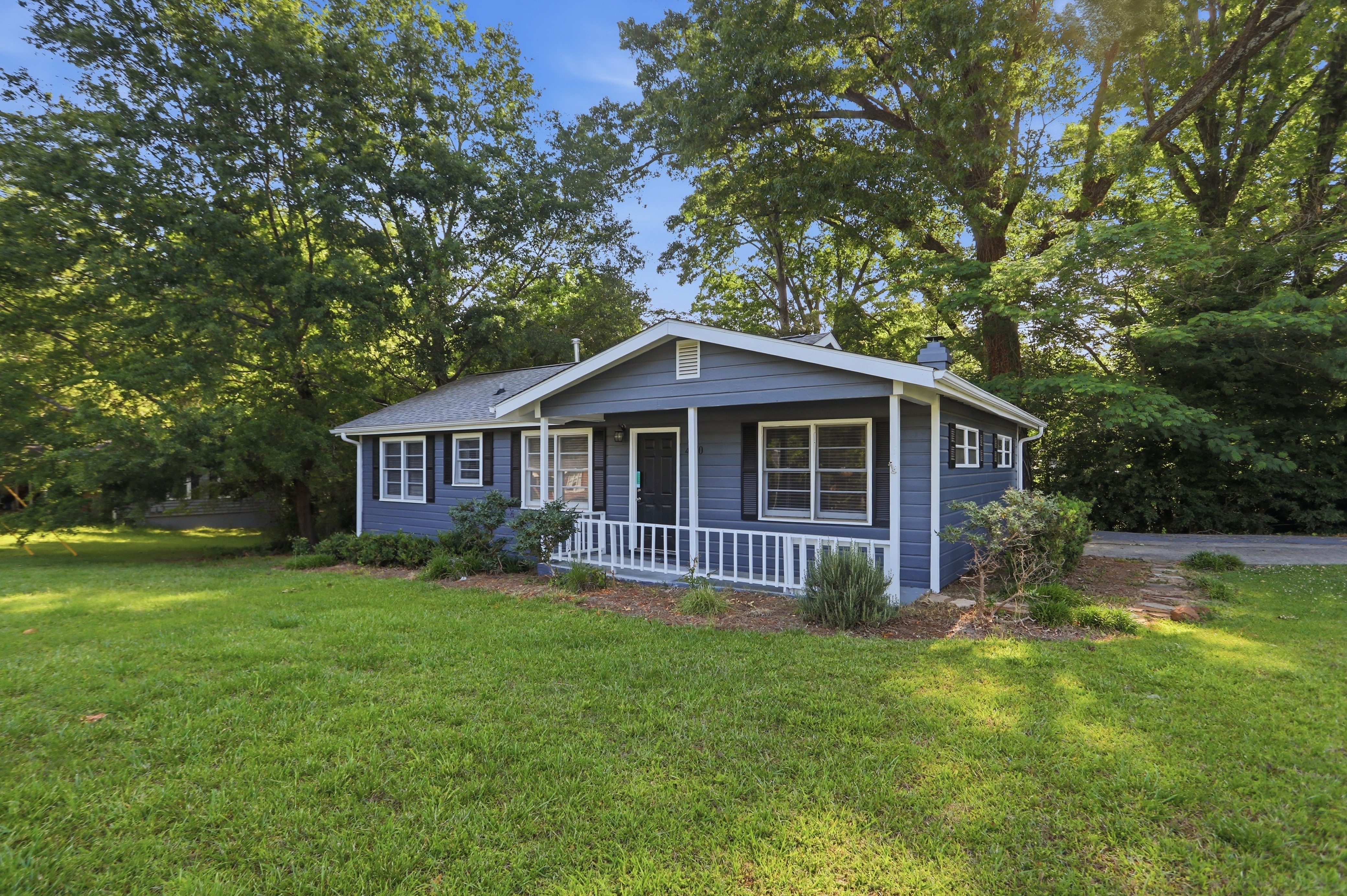 Photo 9 of 22 of 4570 Old Cowan Rd, Acworth, GA