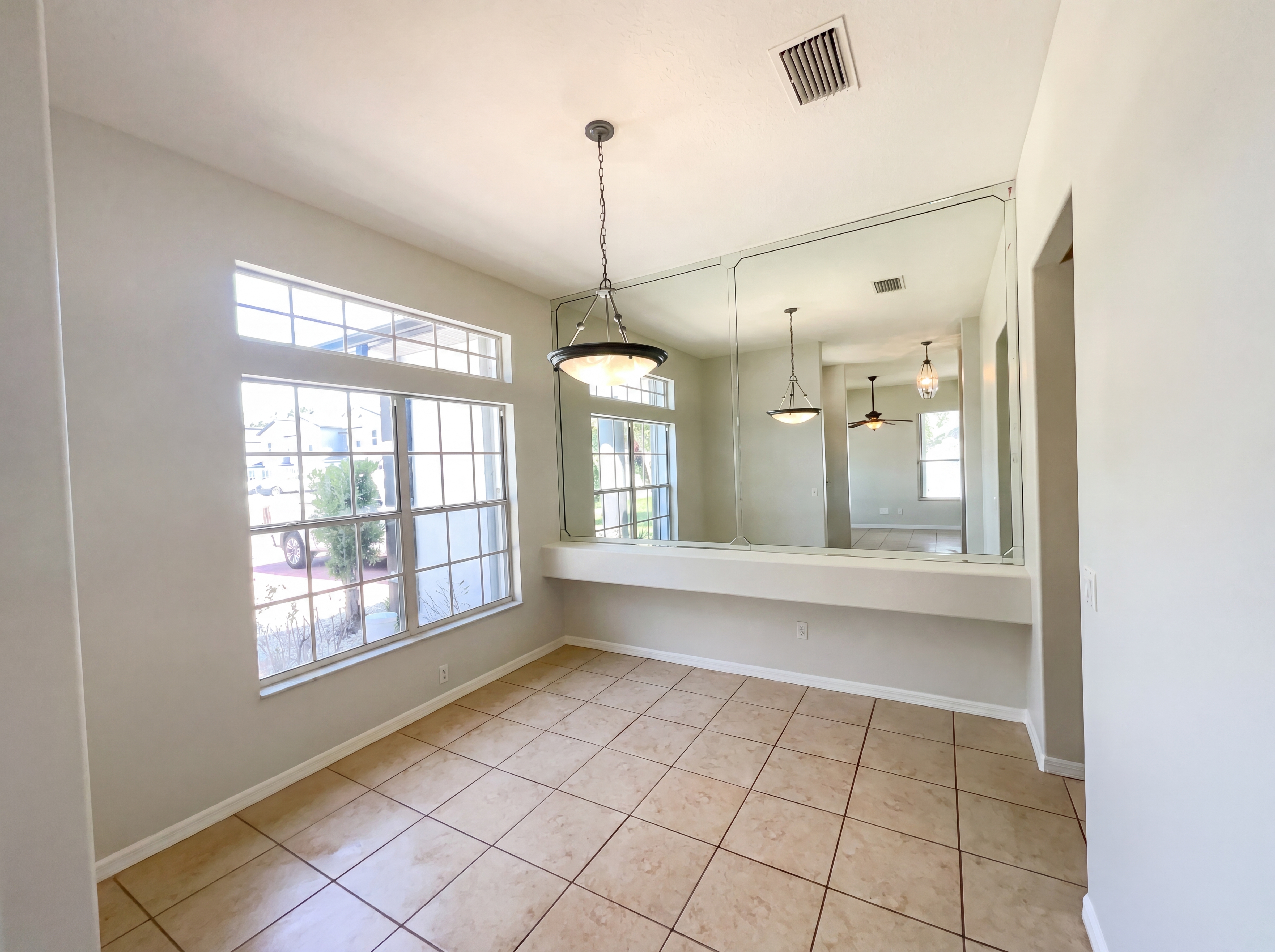 Photo 15 of 35 of 62 Cordona Dr, Kissimmee, FL