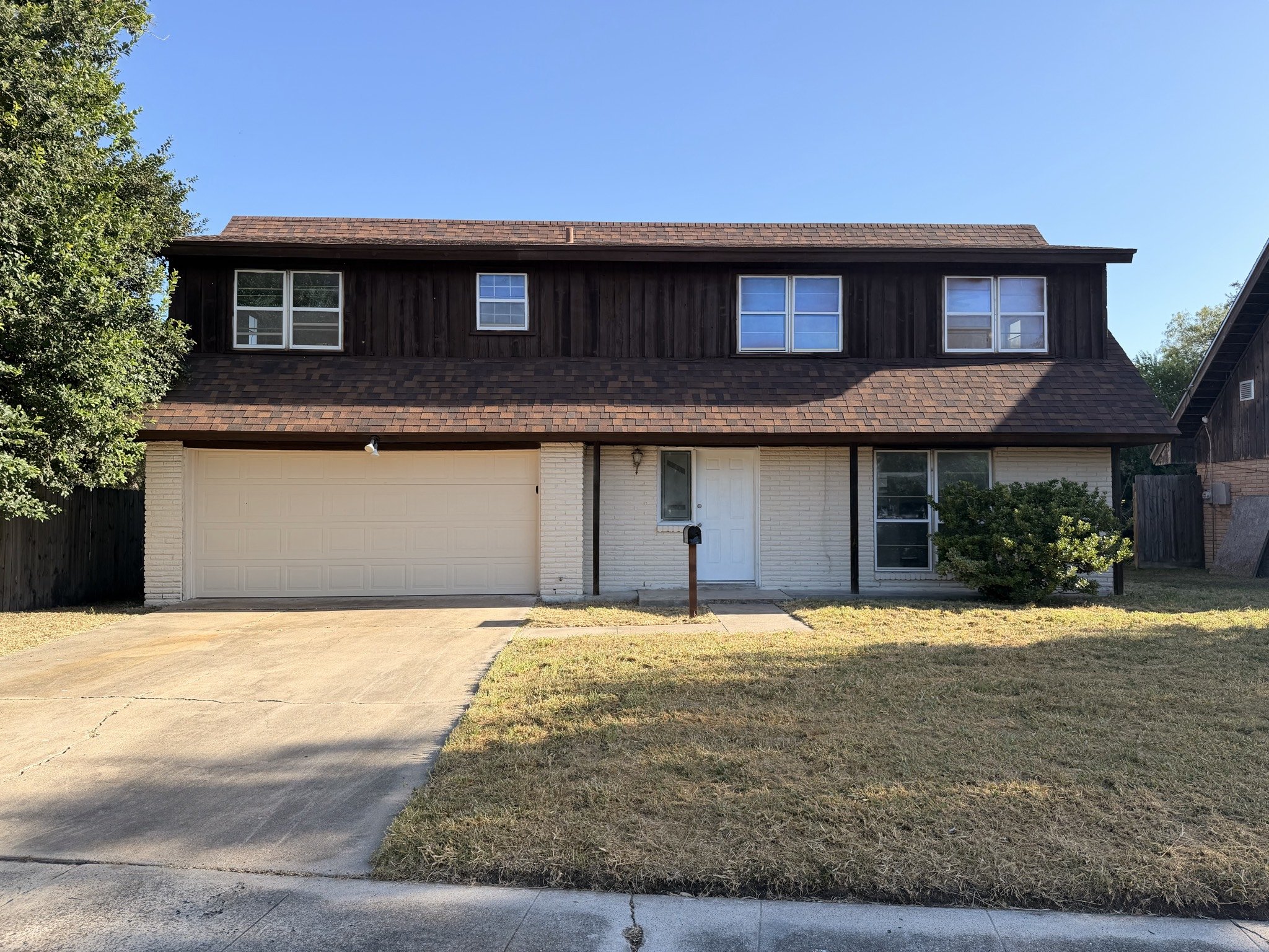 Main view of property