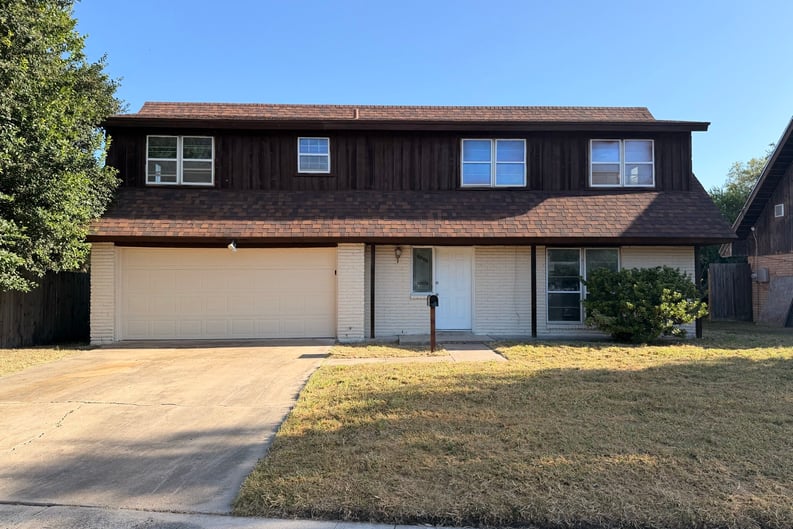 Main view of property