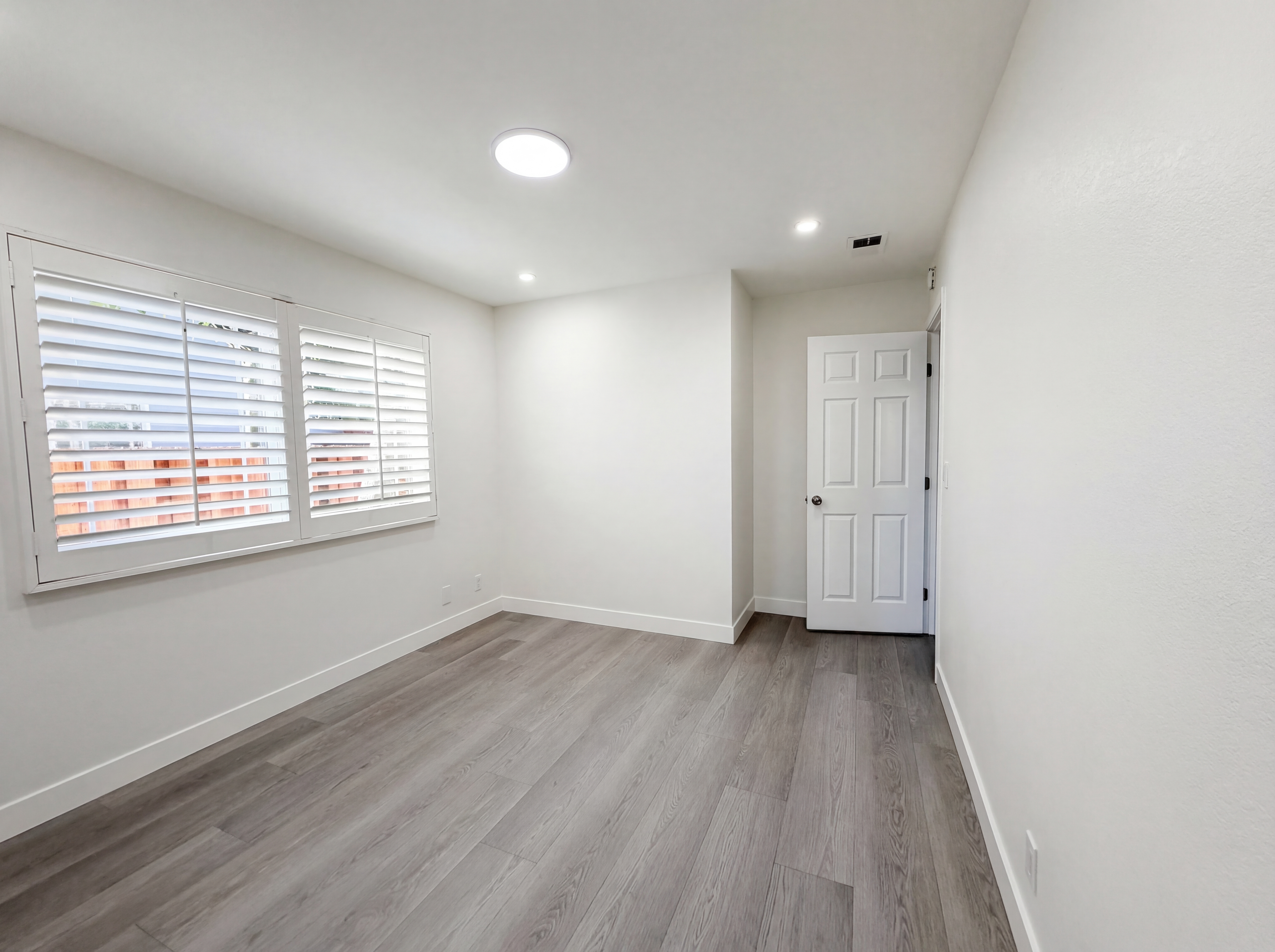 Photo 7 of 27 of 1564 S Wolfe Rd, Sunnyvale, CA