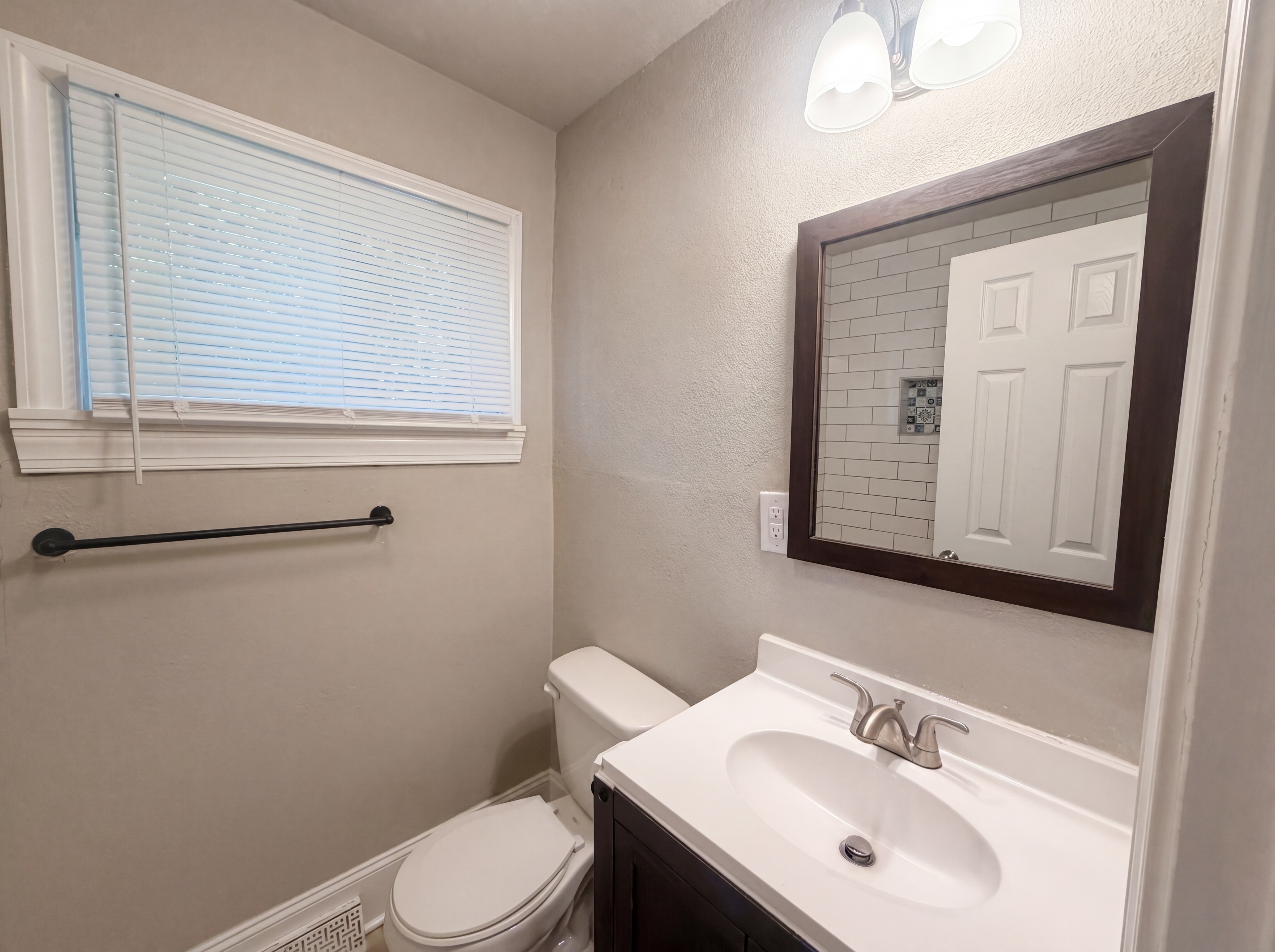 Photo 16 of 18 of 1428 Futrelle Dr, High Point, NC