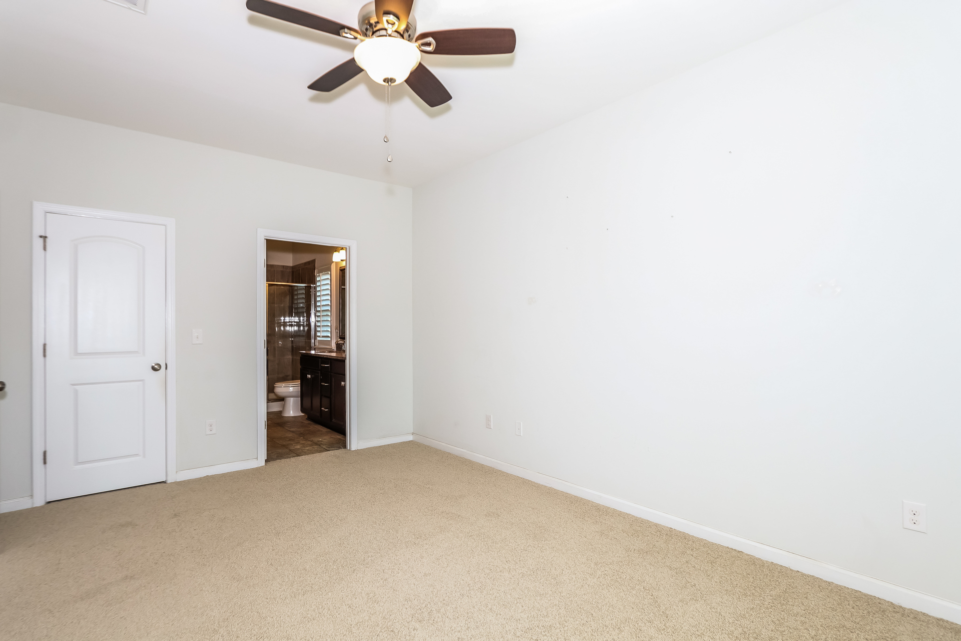Photo 4 of 41 of 934 Witherbee Way, Little River, SC