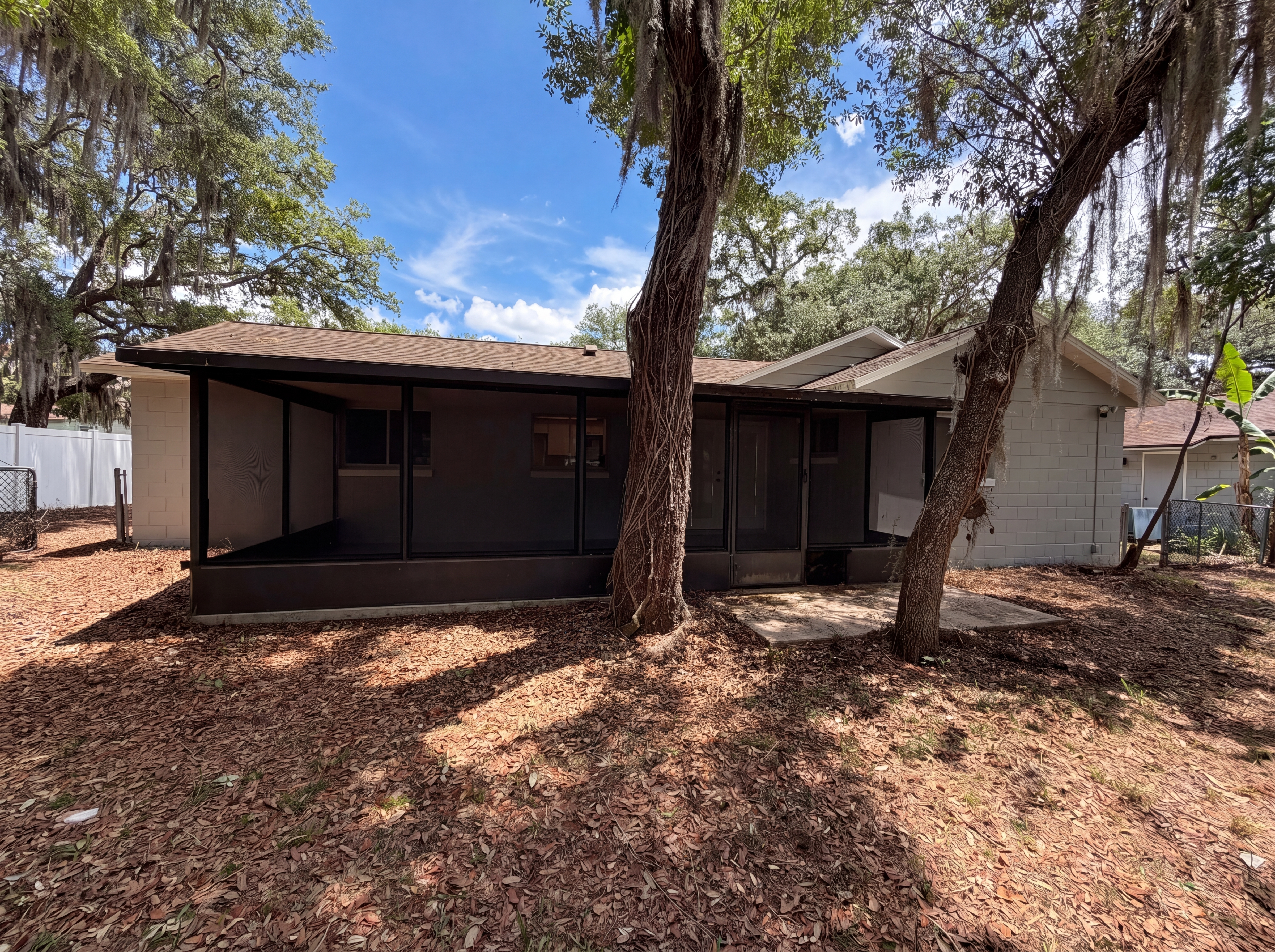 Photo 23 of 25 of 2768 Galatian Pl, Orlando, FL